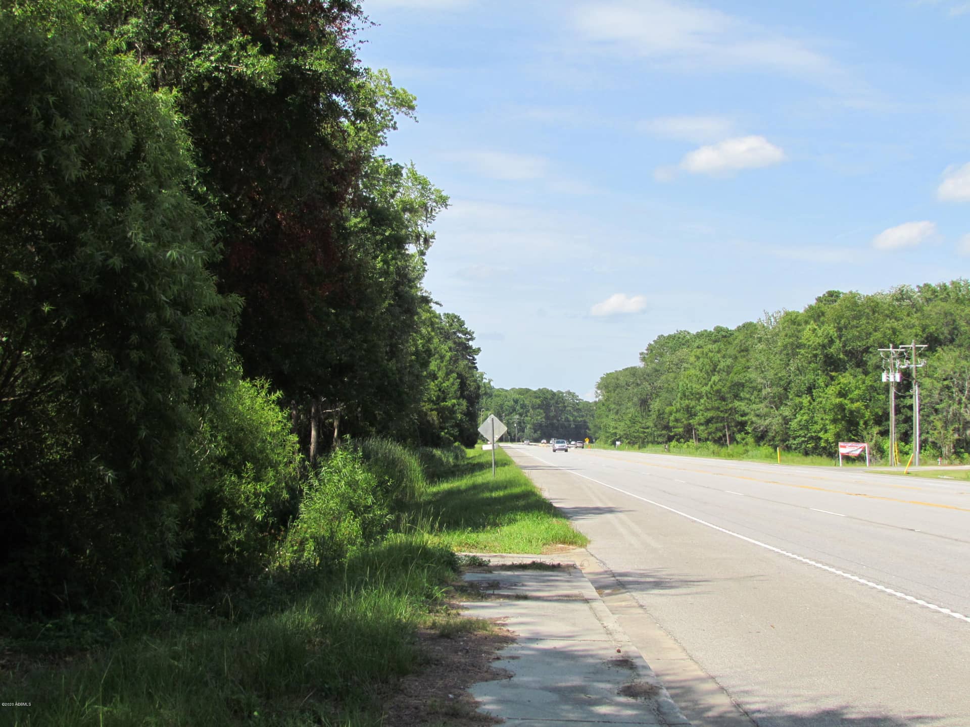 590 Robert Smalls Parkway, Beaufort, SC 29906 — photo 4 of 7