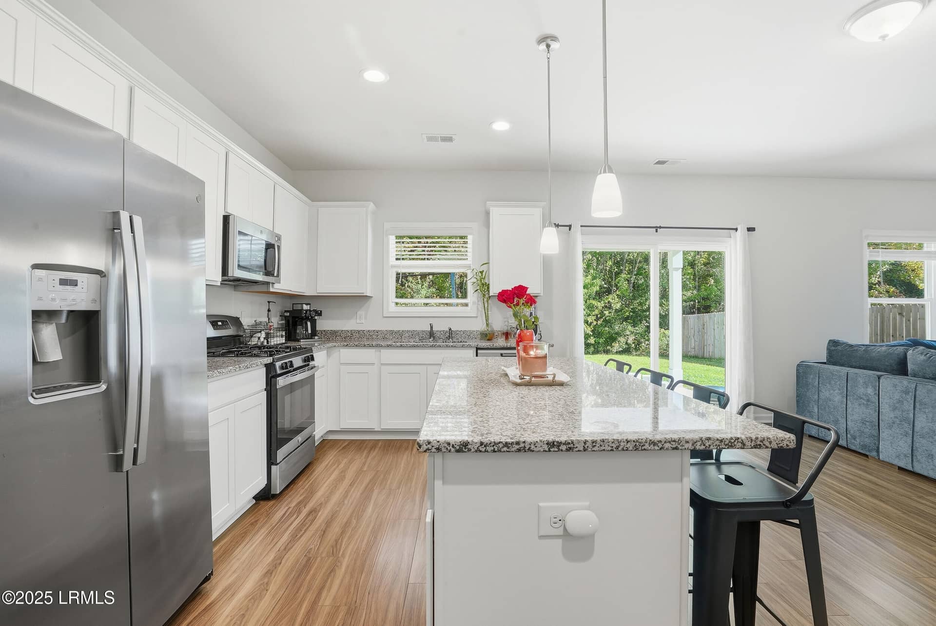 147 Chestnut Street, Beaufort, SC 29906 — photo 9 of 40