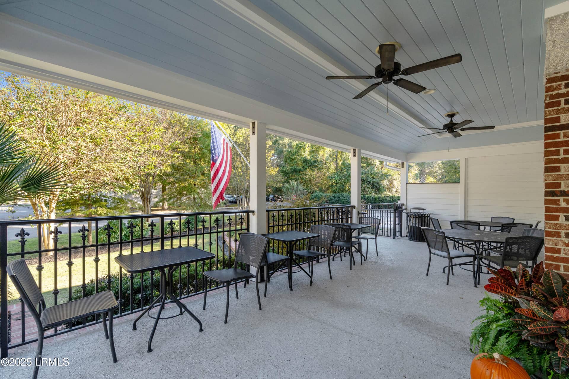 8026 E Main Street, Ridgeland, SC 29936 — photo 14 of 65