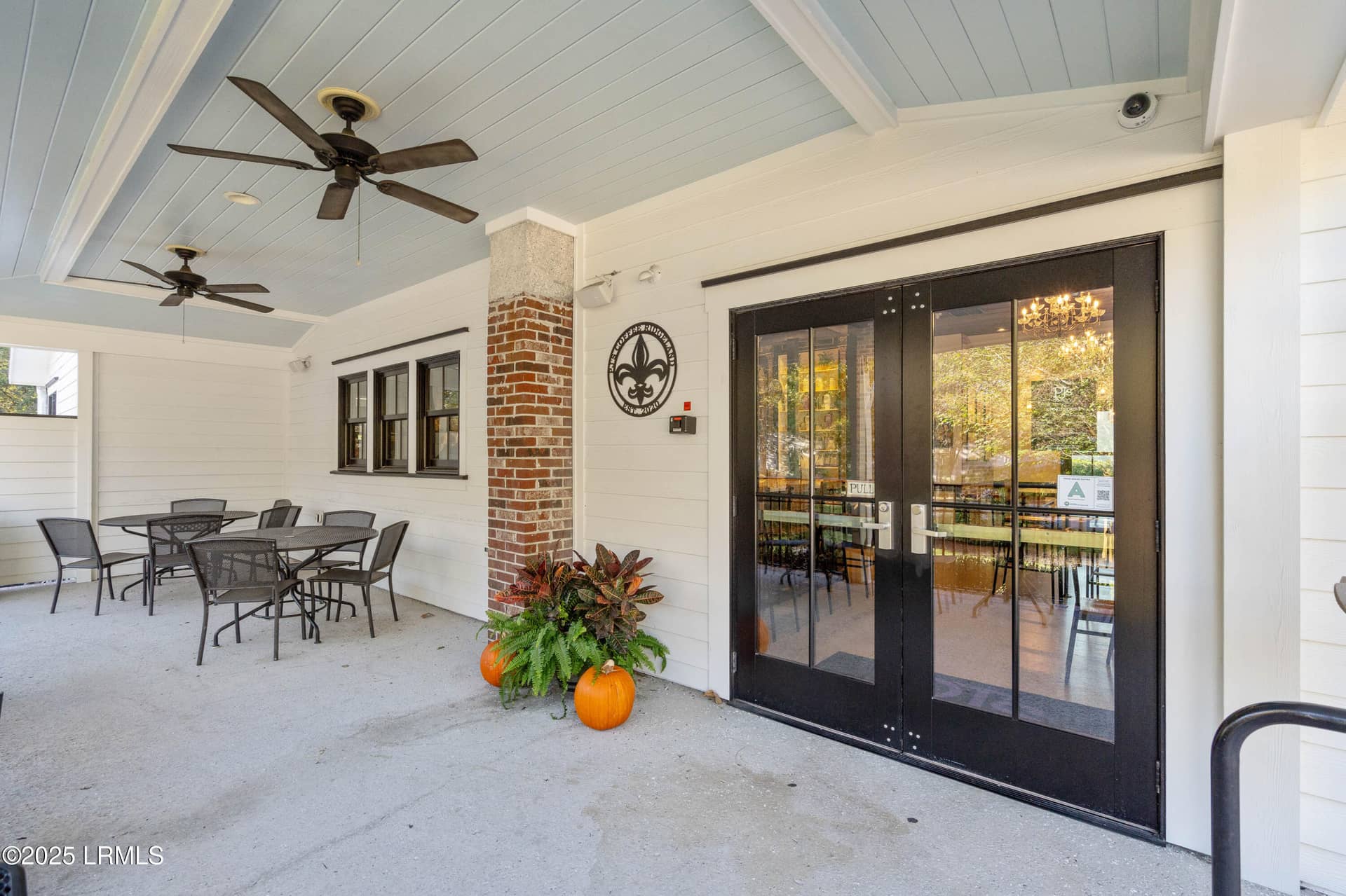 8026 E Main Street, Ridgeland, SC 29936 — photo 15 of 65
