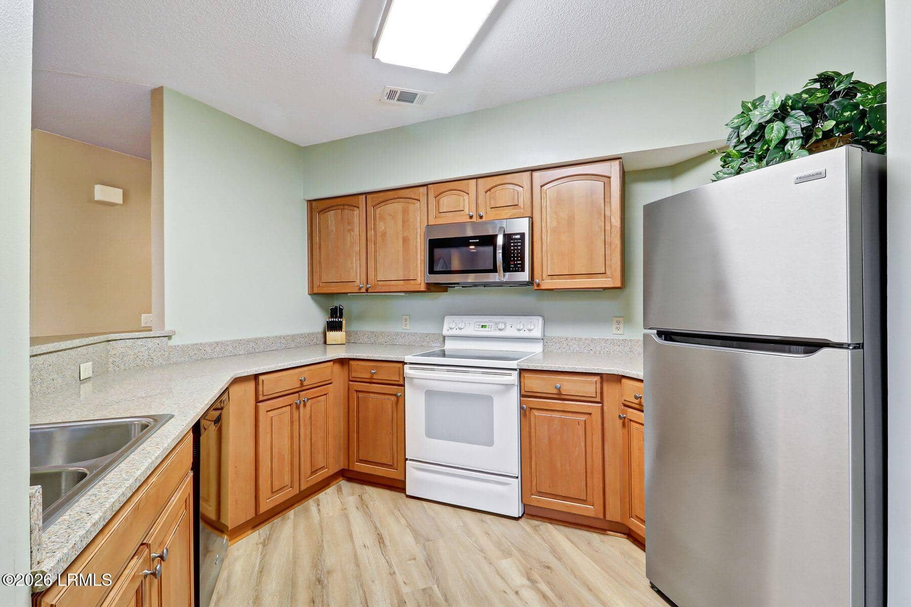 55 Barcelona Road 292c, Hilton Head Island, SC 29928 — photo 13 of 42