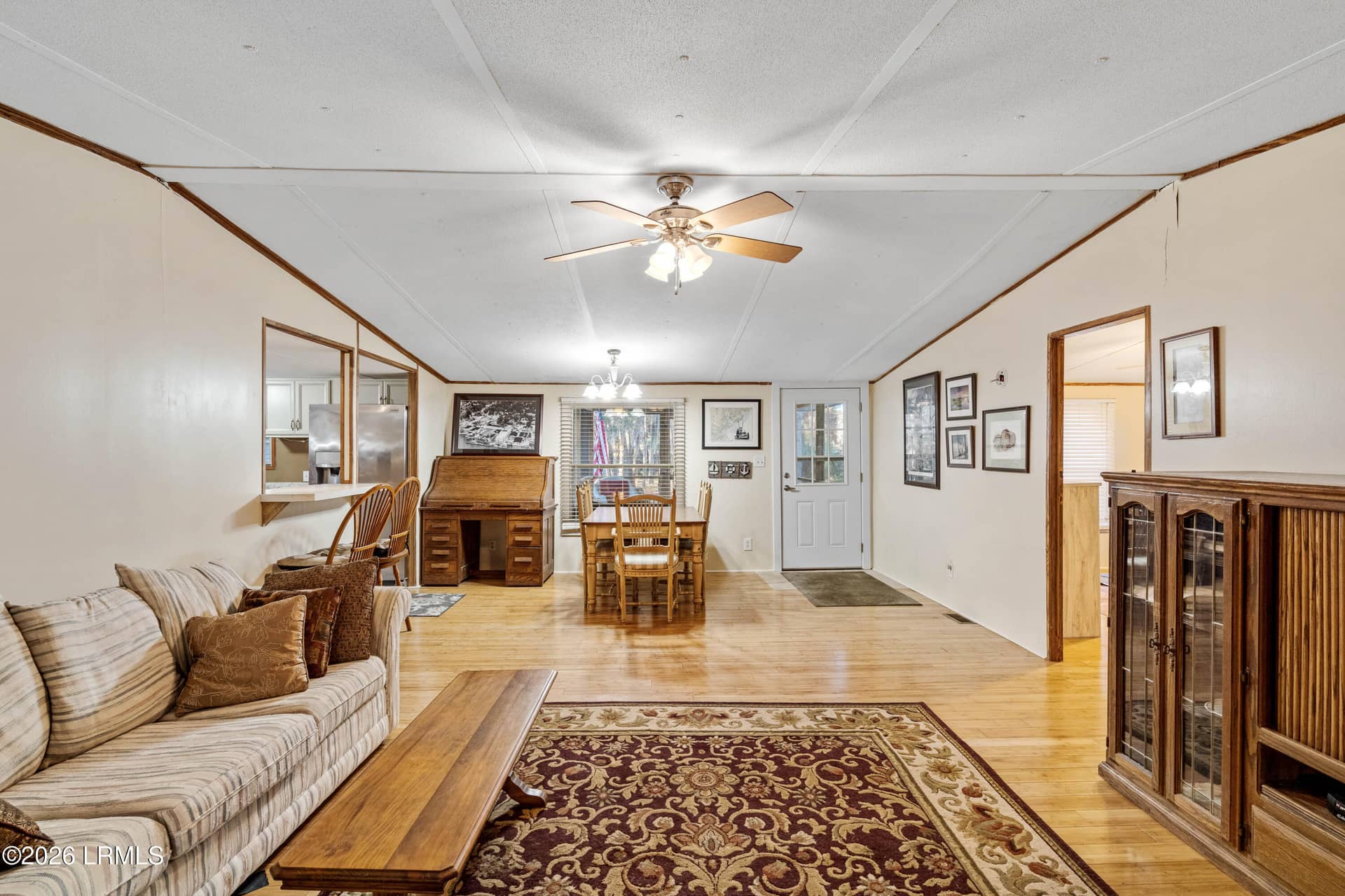 976 Sams Point Road, Beaufort, SC 29907 — photo 8 of 63