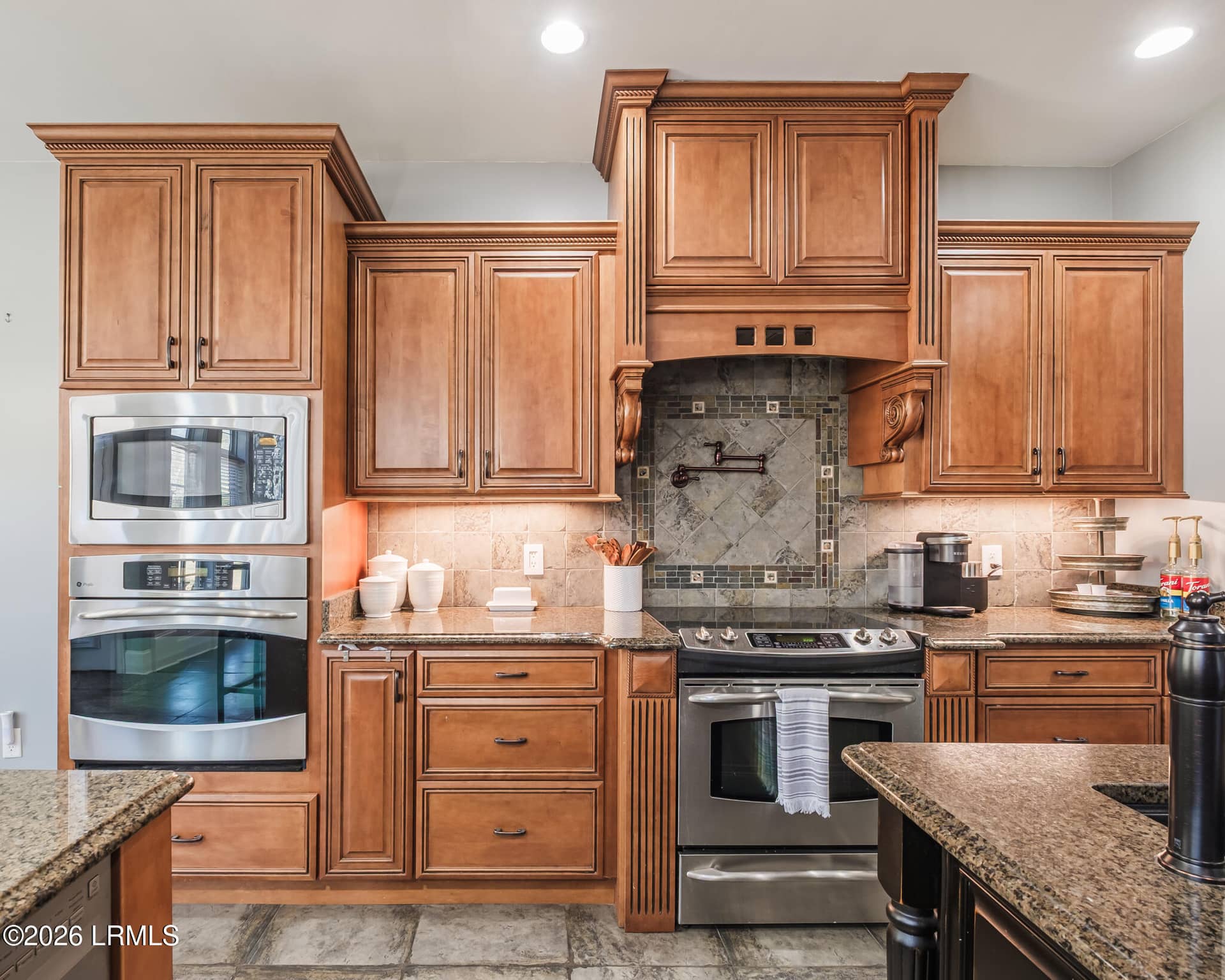 41 Belfield Drive, Ridgeland, SC 29936 — photo 6 of 40