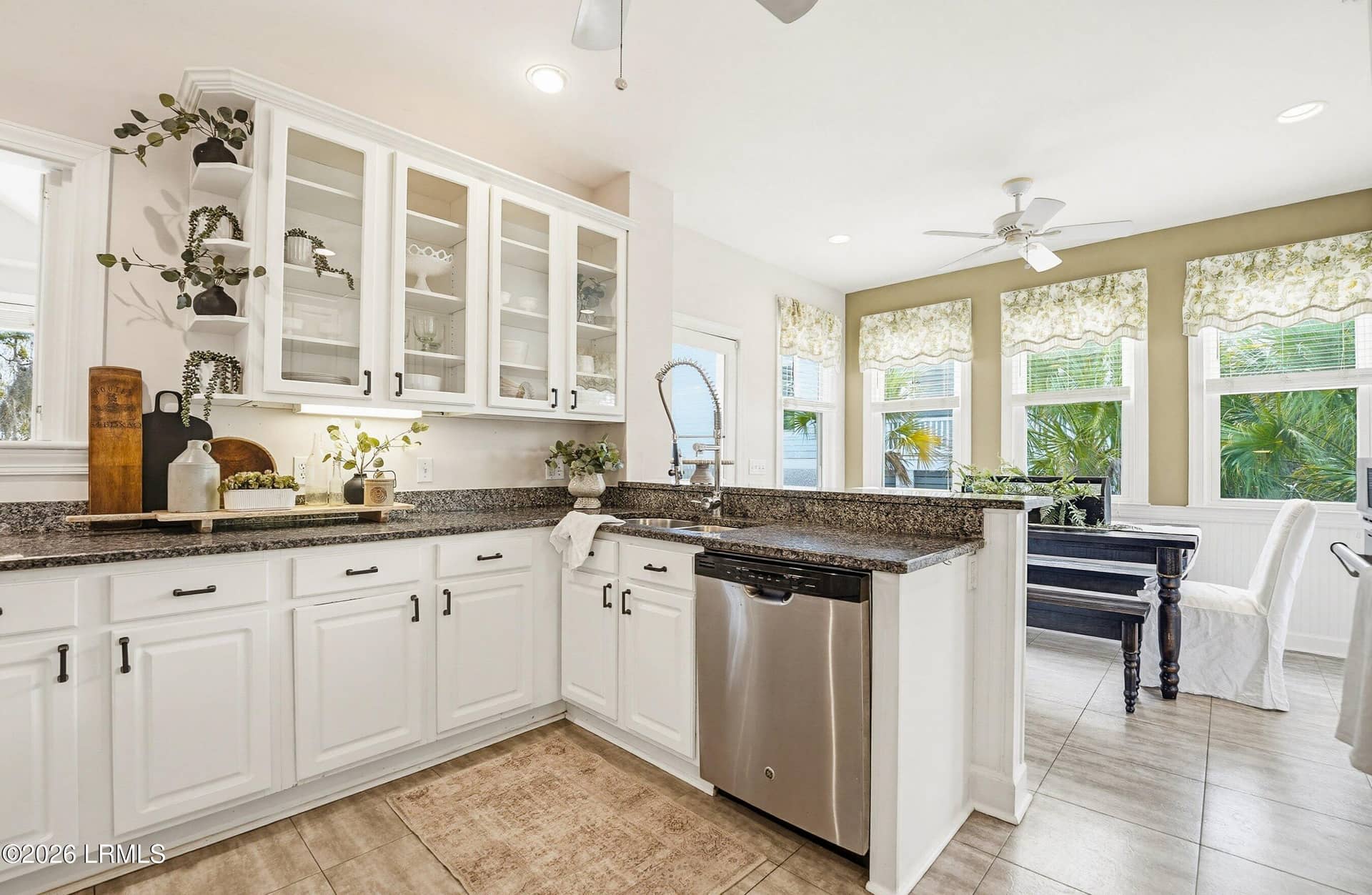 25 Petigru Drive, Beaufort, SC 29902 — photo 17 of 50