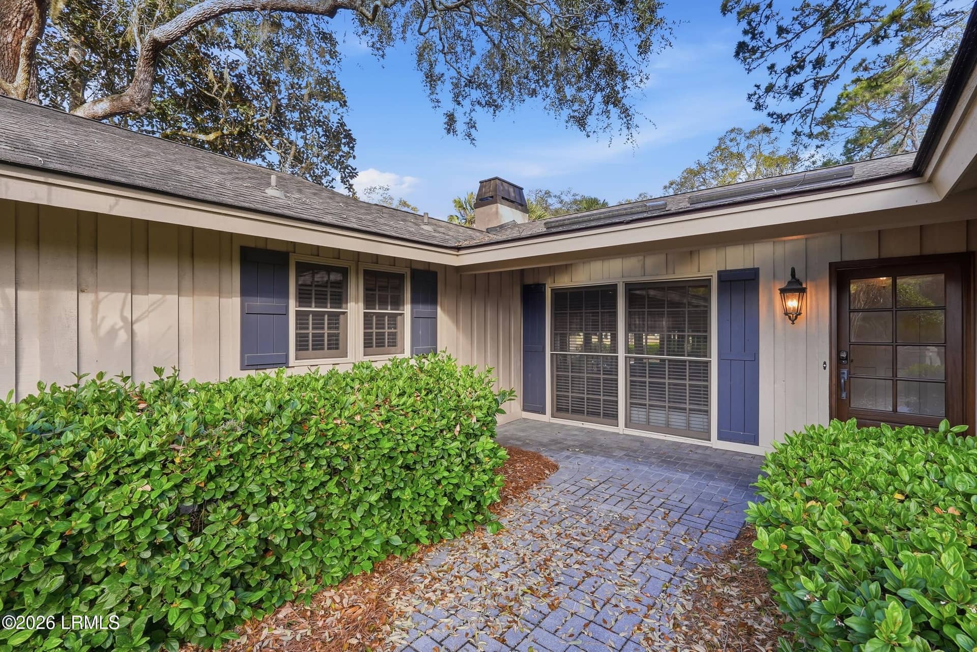 28 W Beach Lagoon Road, Hilton Head Island, SC 29928 — photo 6 of 83