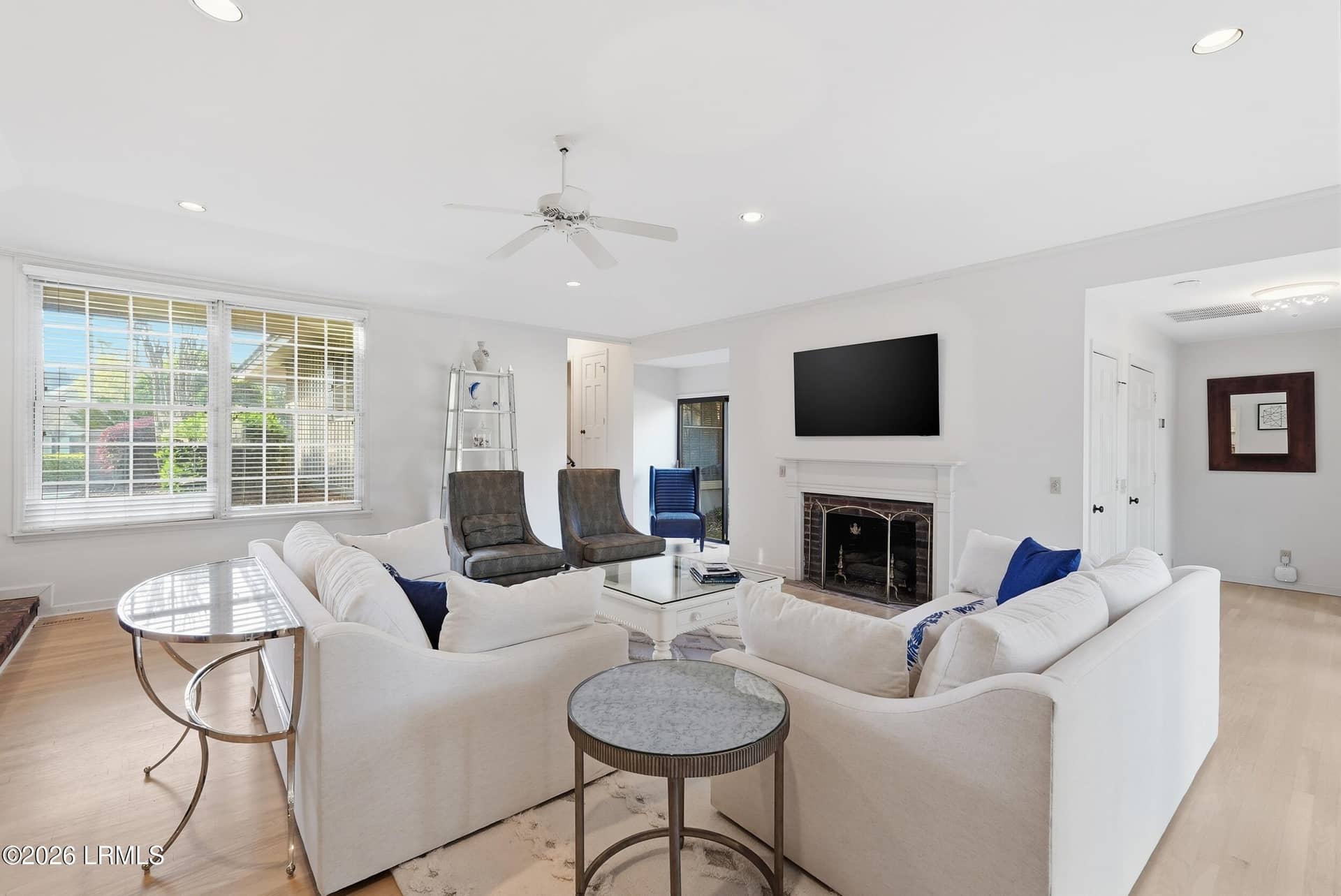 28 W Beach Lagoon Road, Hilton Head Island, SC 29928 — photo 14 of 83