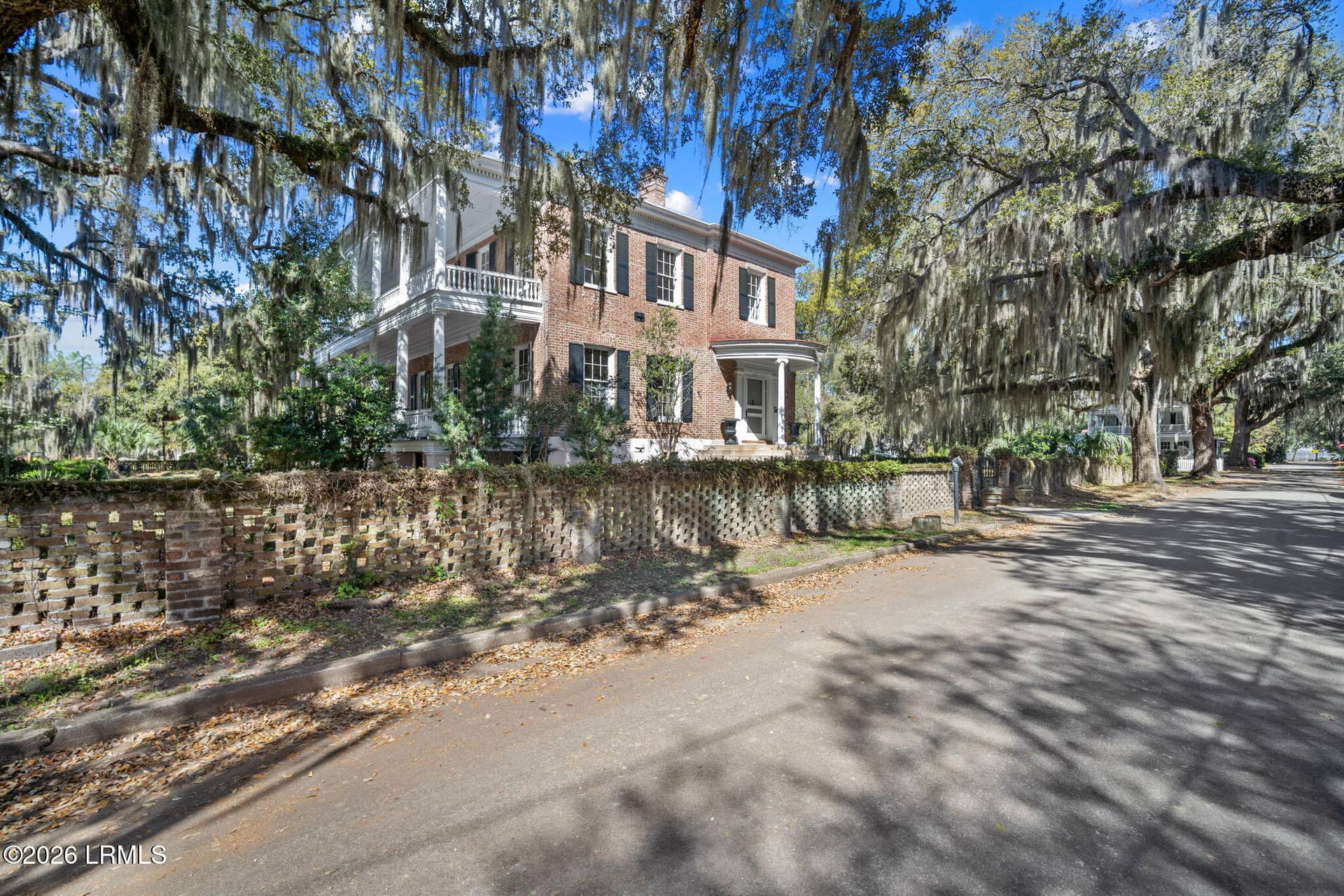 604 Pinckney Street, Beaufort, SC 29902 — photo 2 of 54