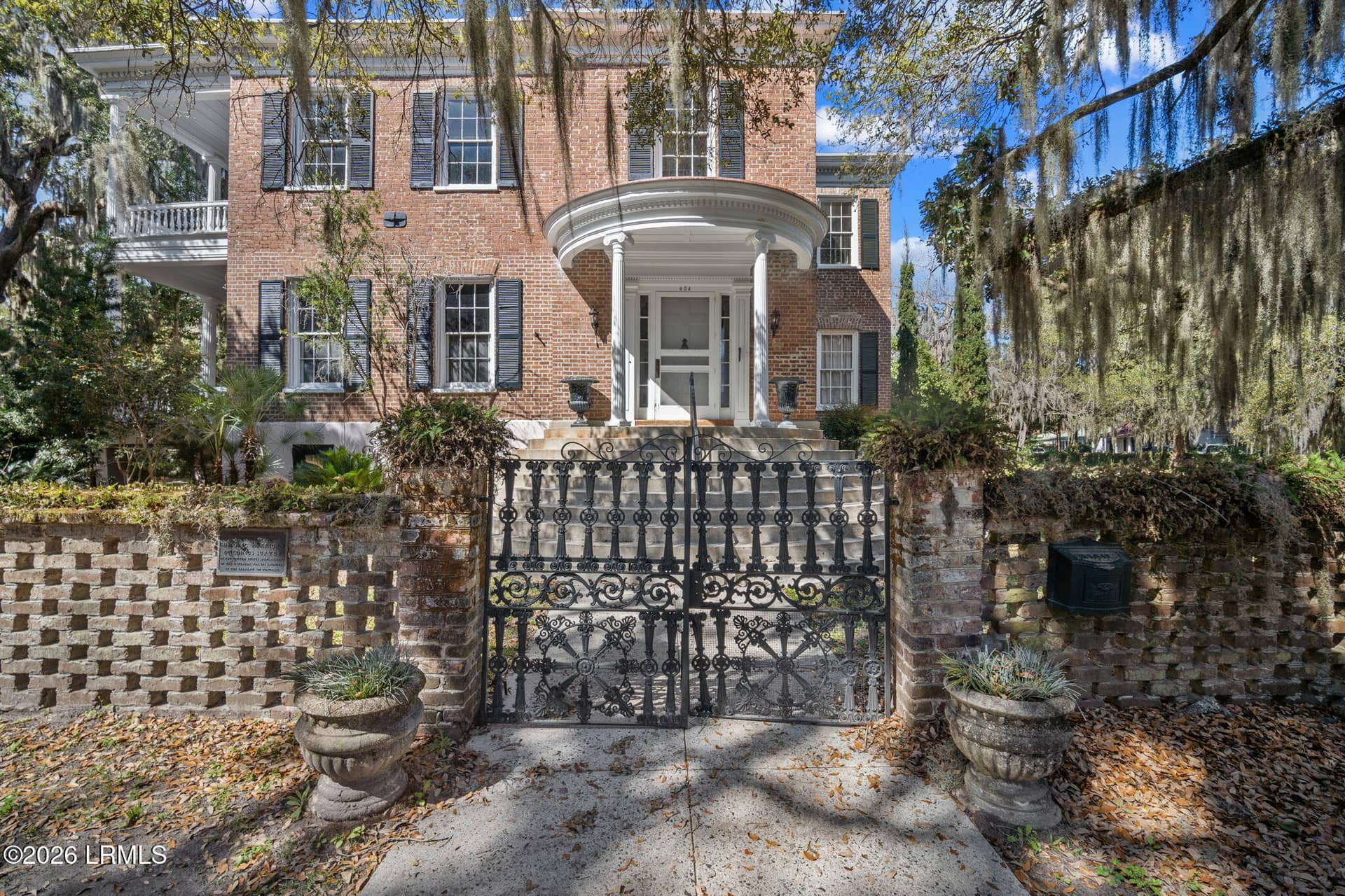 604 Pinckney Street, Beaufort, SC 29902 — photo 5 of 54