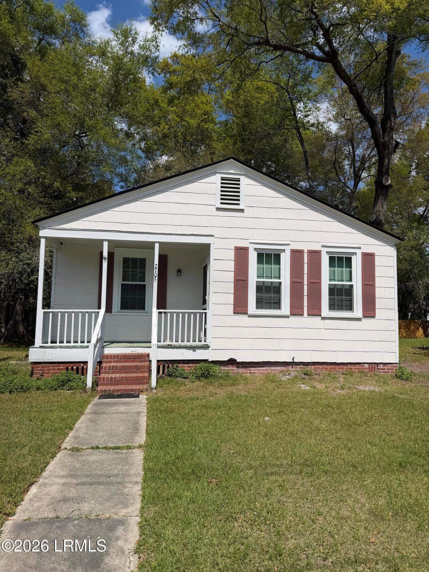 2705 North Street, Beaufort, SC 29902 — photo 2 of 24