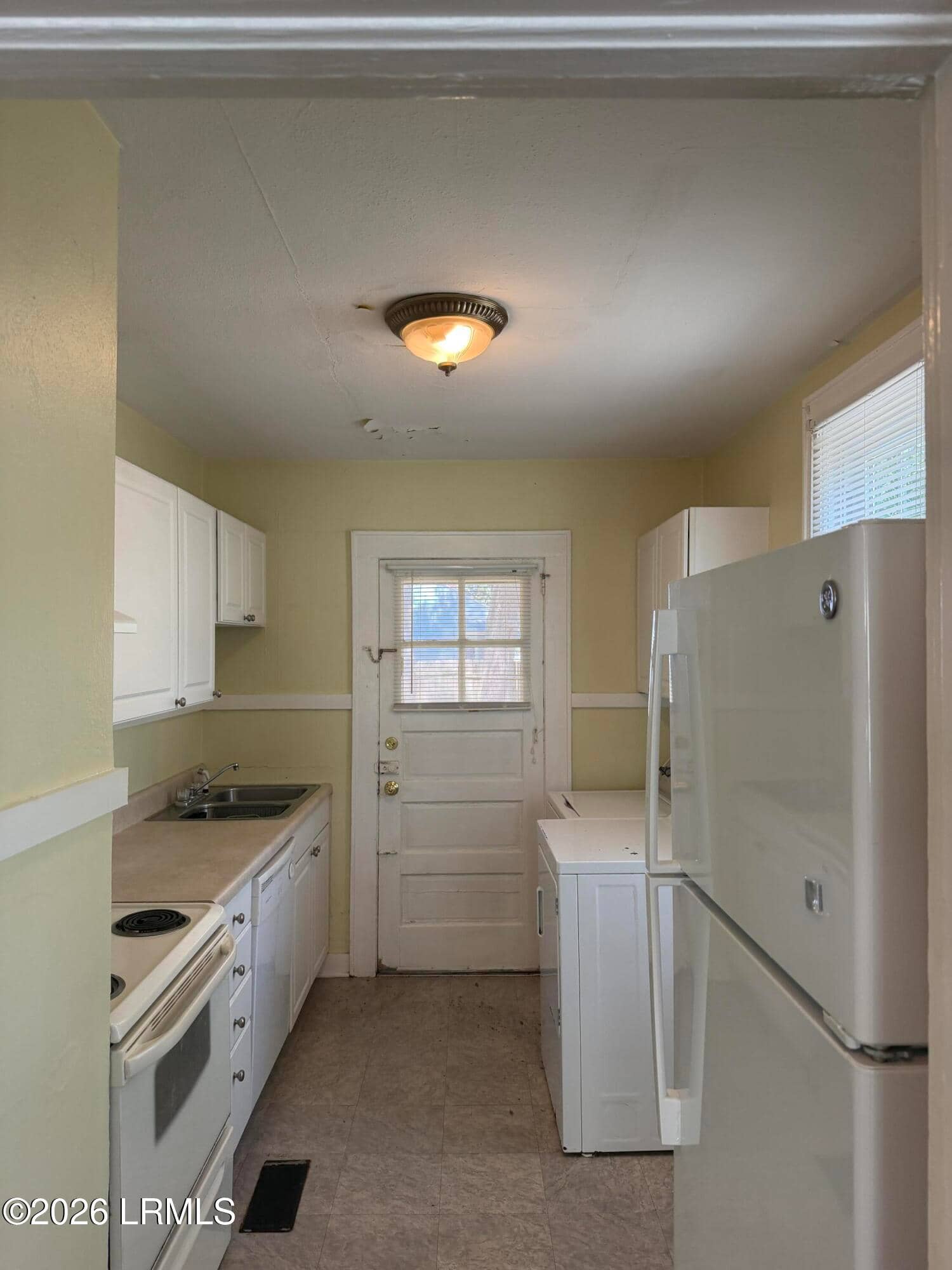 2705 North Street, Beaufort, SC 29902 — photo 9 of 24