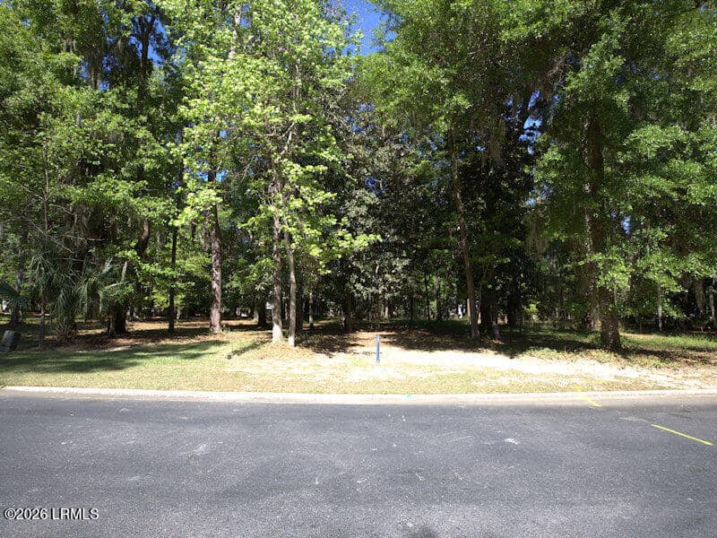 107 Palmetto Place, Beaufort, SC 29902 — photo 4 of 18