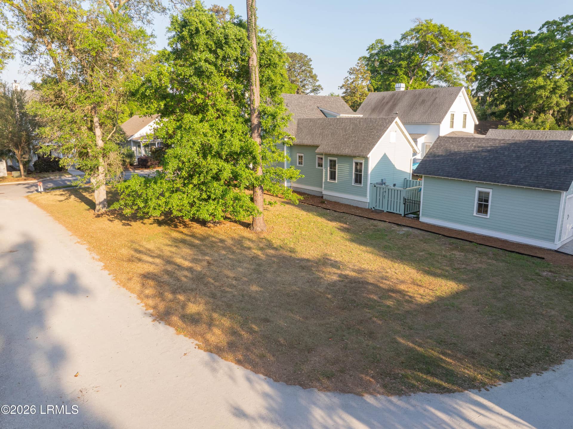 518 Water Street, Beaufort, SC 29902 — photo 6 of 8