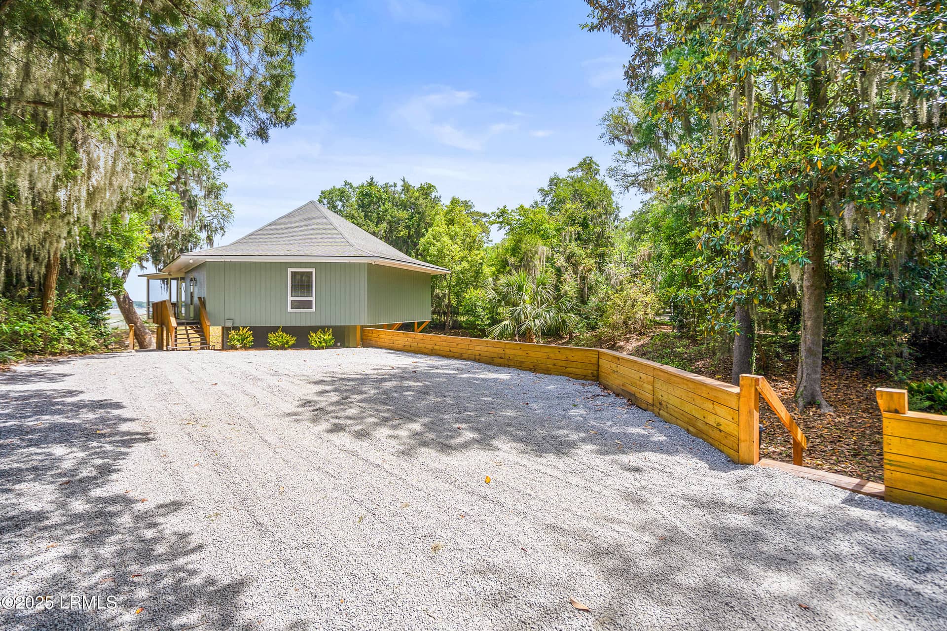 1203 Laudonniere Street, Beaufort, SC 29902 — photo 9 of 56