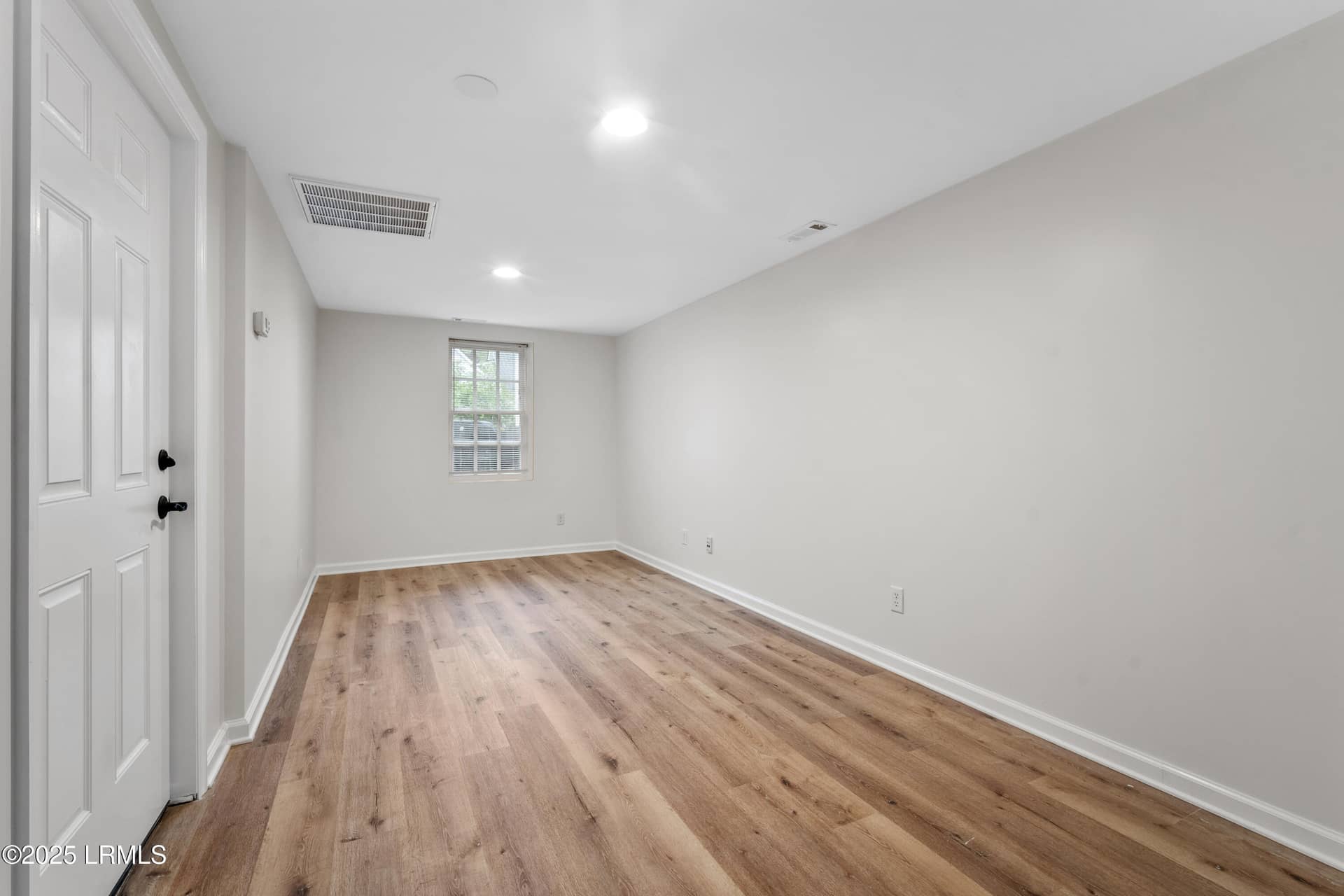 609 Carteret Street, Beaufort, SC 29902 — photo 9 of 26