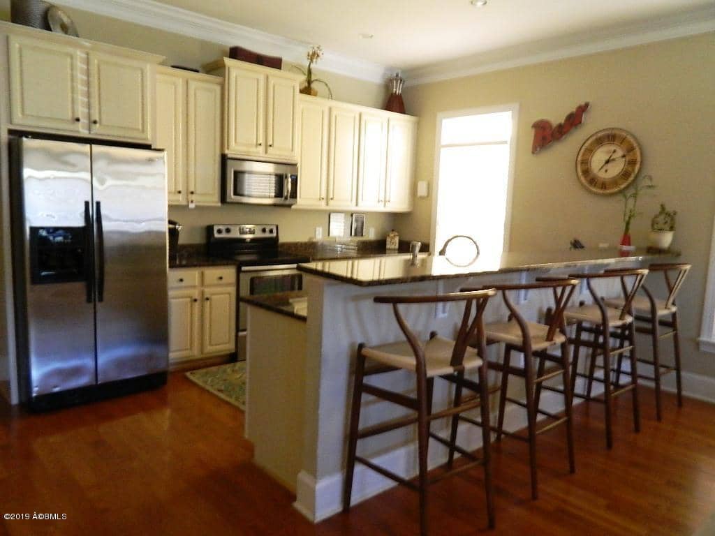 905 12th Street, Port Royal, SC 29935 — photo 3 of 31