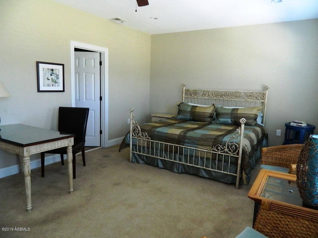 905 12th Street, Port Royal, SC 29935 — photo 10 of 31