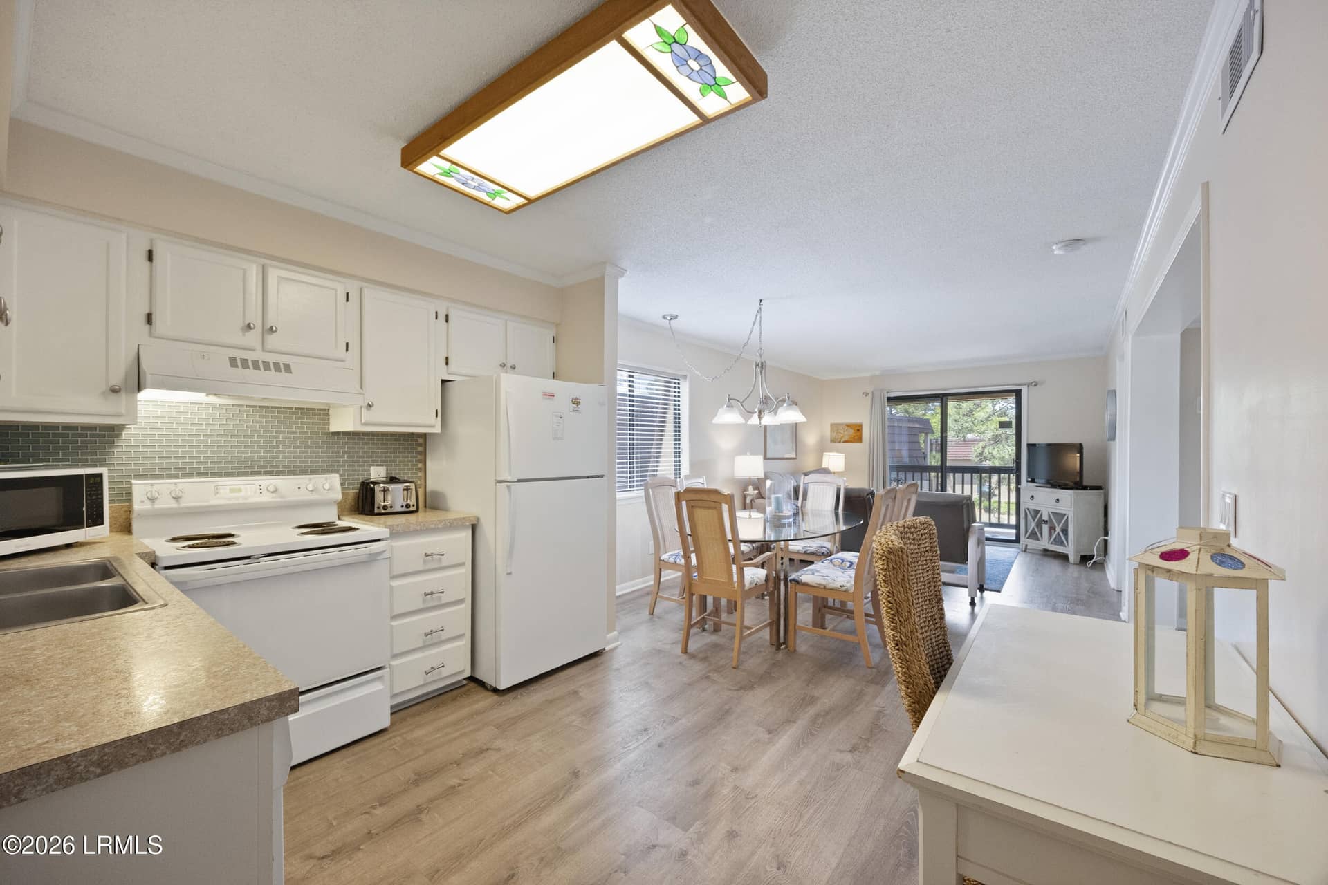 40 Folly Field Road E24, Hilton Head Island, SC 29928 — photo 5 of 42