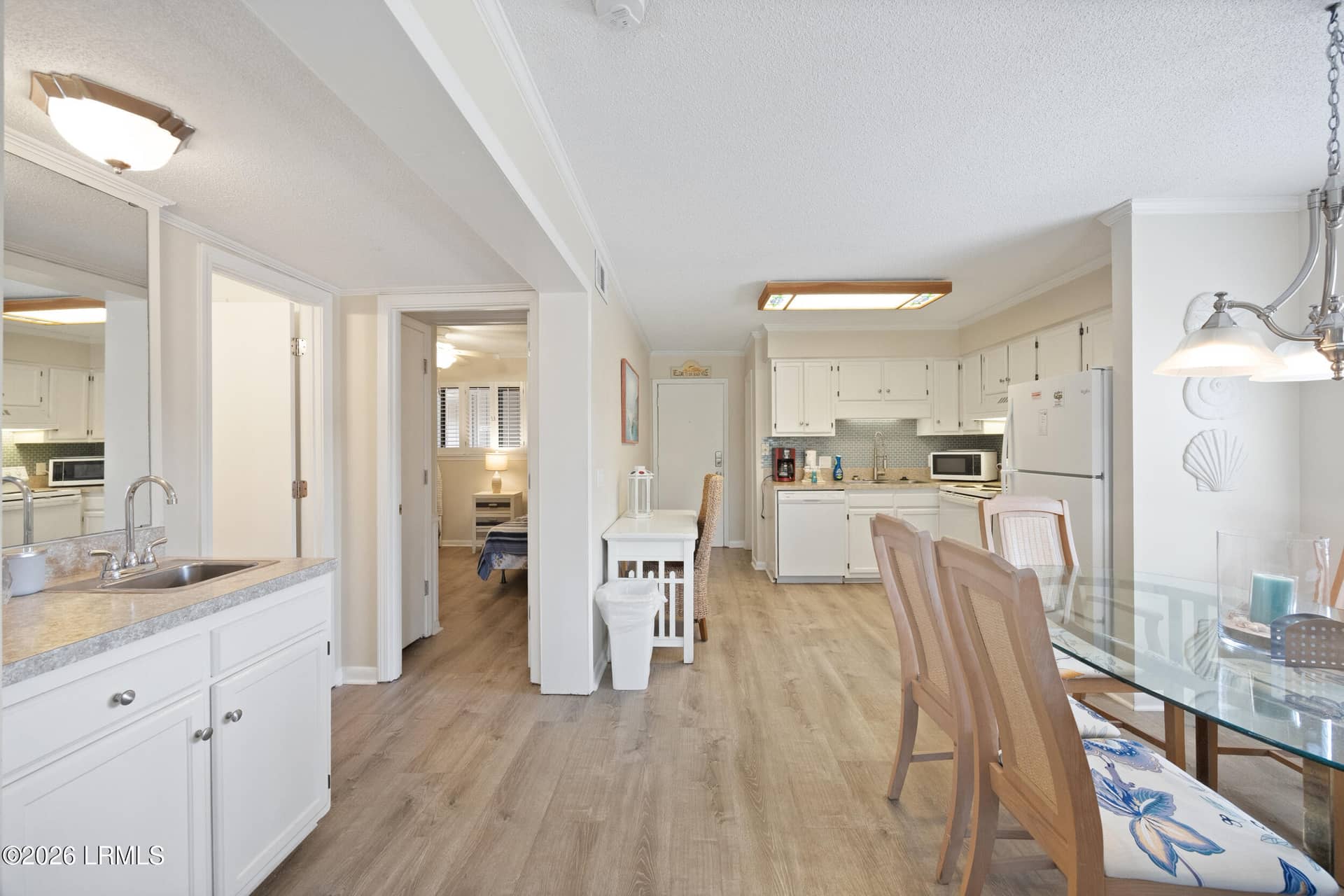 40 Folly Field Road E24, Hilton Head Island, SC 29928 — photo 15 of 42