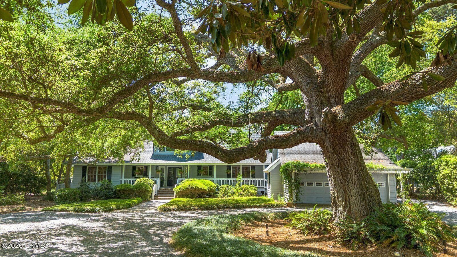 111 Fort Walker Drive, Hilton Head Island, SC 29928 — photo 42 of 51