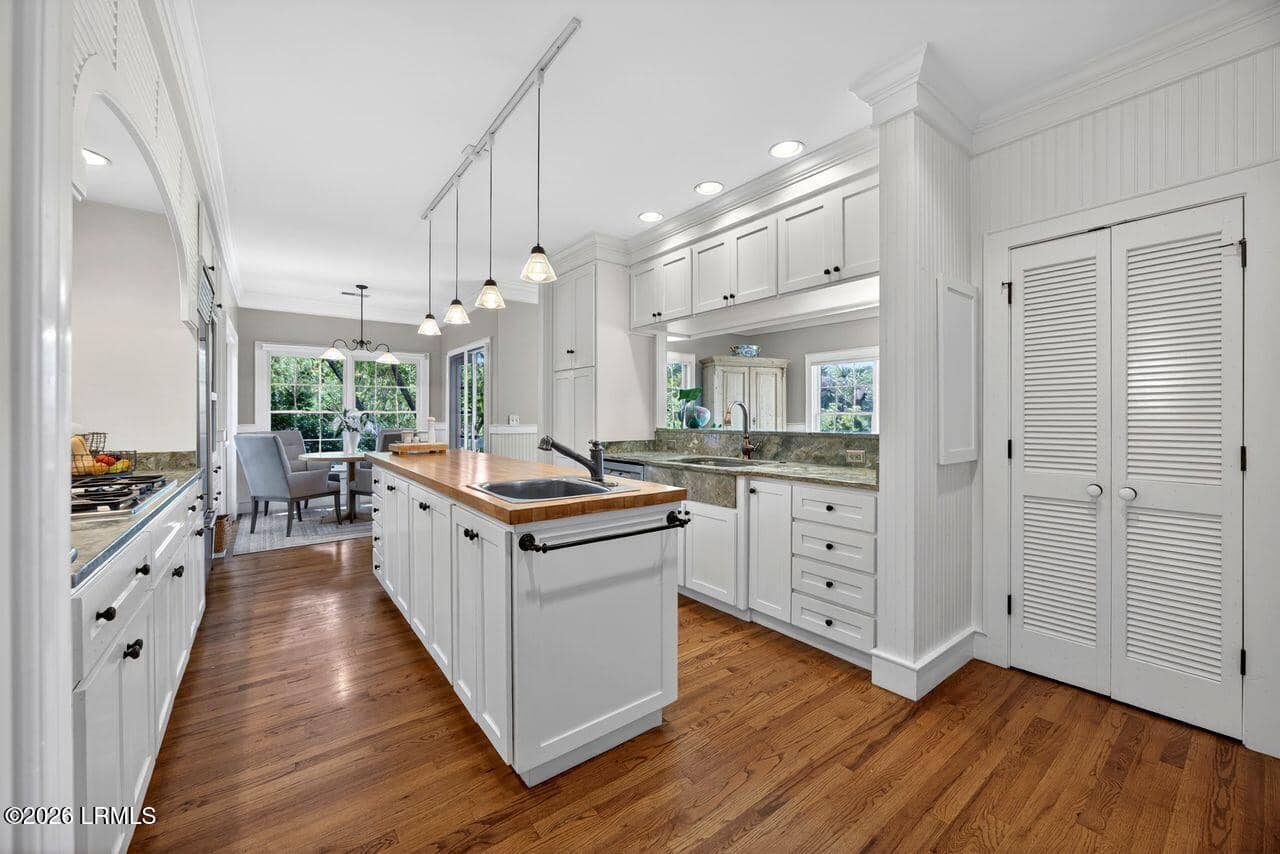 111 Fort Walker Drive, Hilton Head Island, SC 29928 — photo 10 of 51
