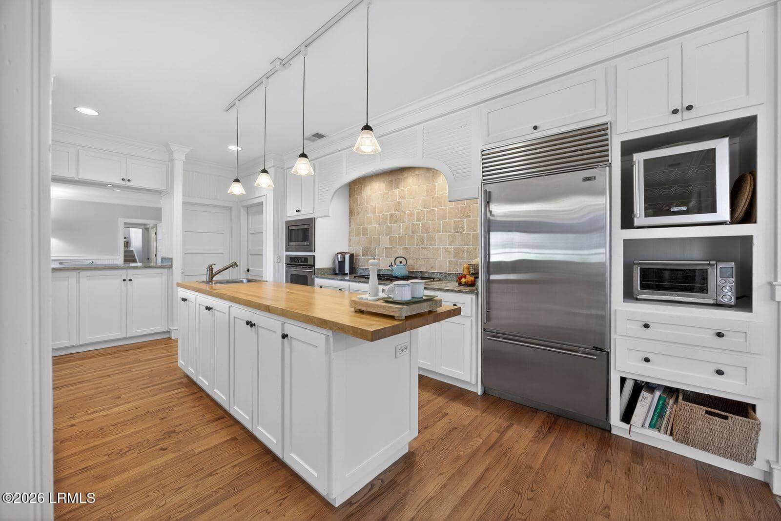 111 Fort Walker Drive, Hilton Head Island, SC 29928 — photo 12 of 51