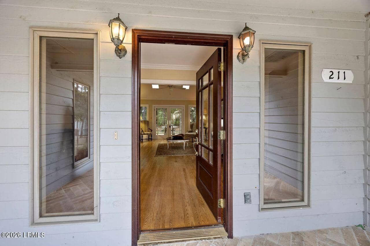 211 White Oaks Circle, Bluffton, SC 29910 — photo 11 of 28
