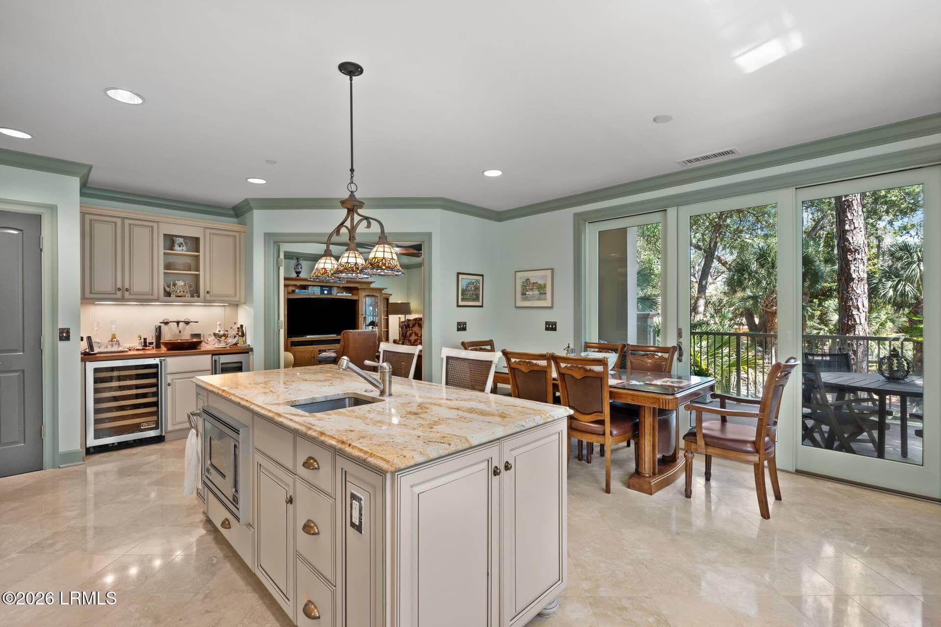 125 S Shore Drive 1101, Hilton Head Island, SC 29928 — photo 10 of 37