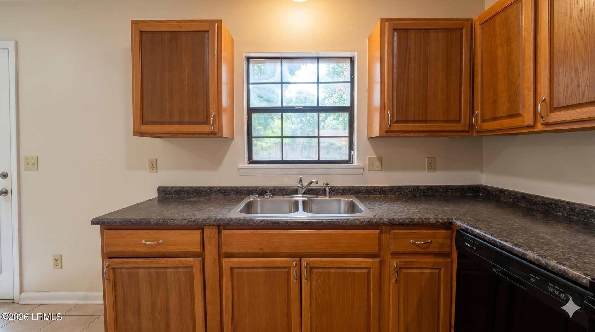 6 Oakwood Drive, Beaufort, SC 29907 — photo 13 of 30