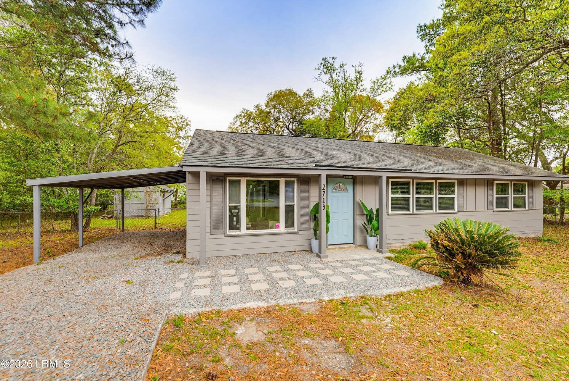 2713 Jones Avenue, Beaufort, SC 29902 — photo 3 of 36