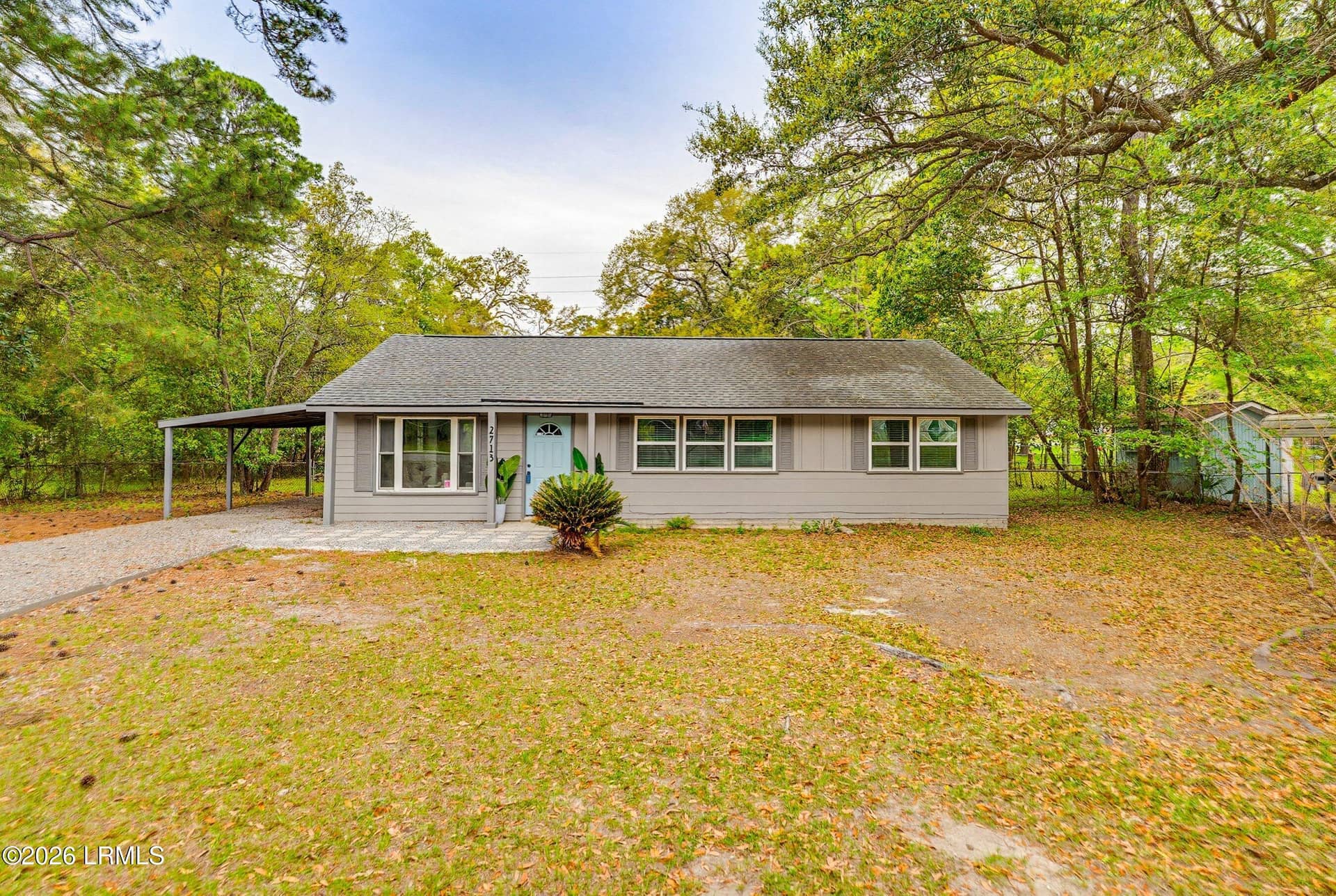 2713 Jones Avenue, Beaufort, SC 29902 — photo 6 of 36