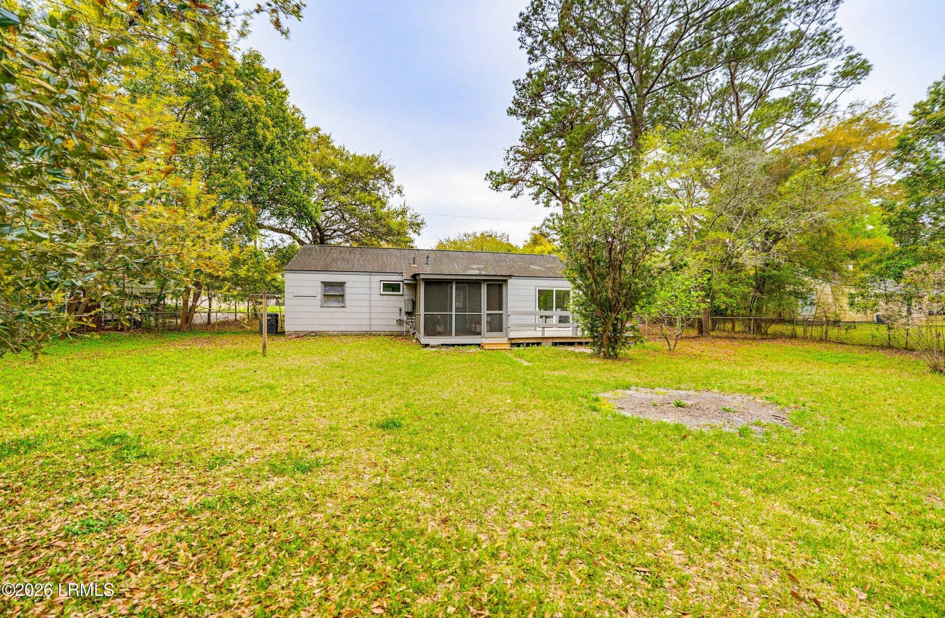2713 Jones Avenue, Beaufort, SC 29902 — photo 32 of 36