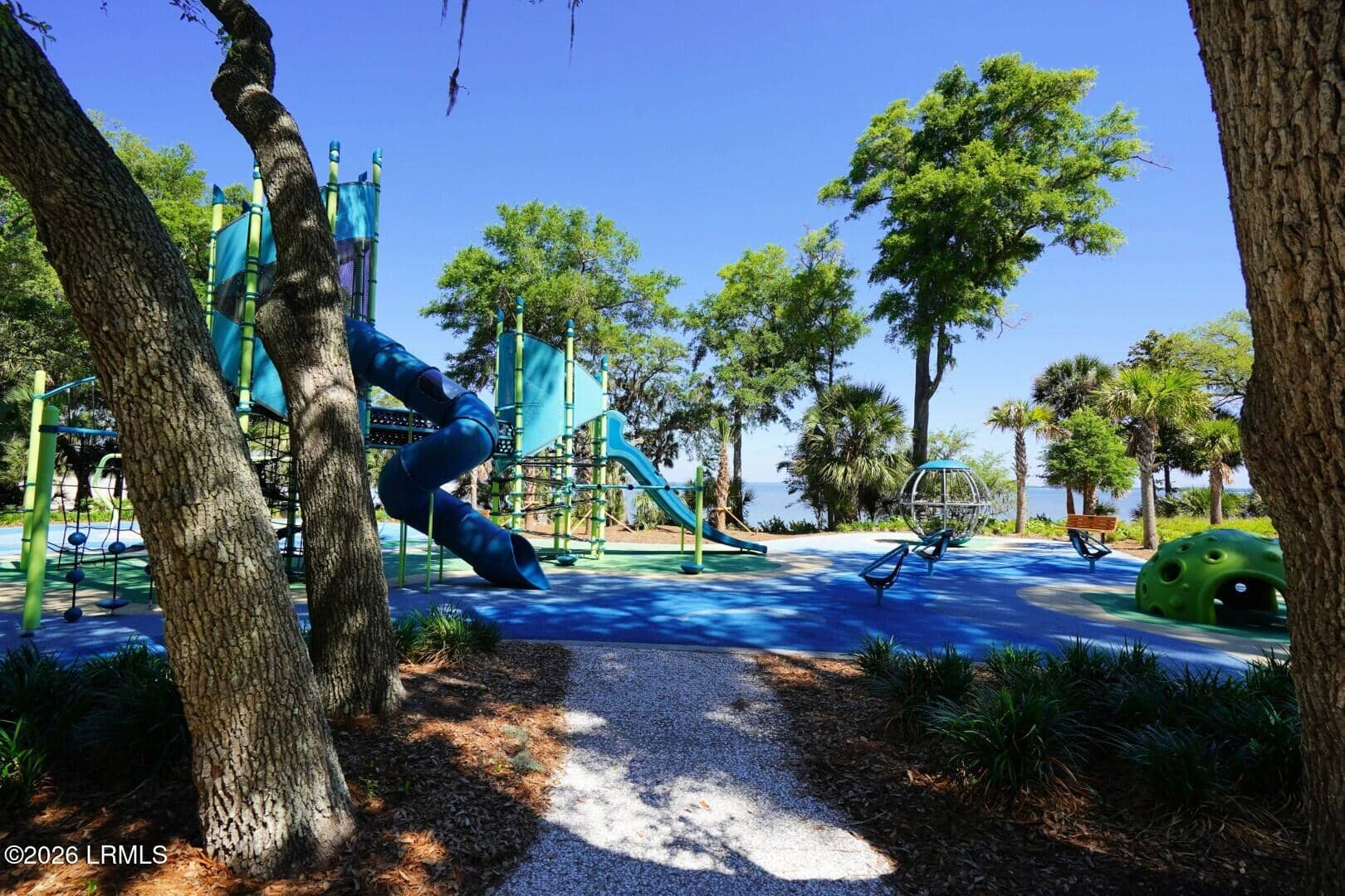 73 Skull Creek Drive 118, Hilton Head Island, SC 29926 — photo 24 of 26
