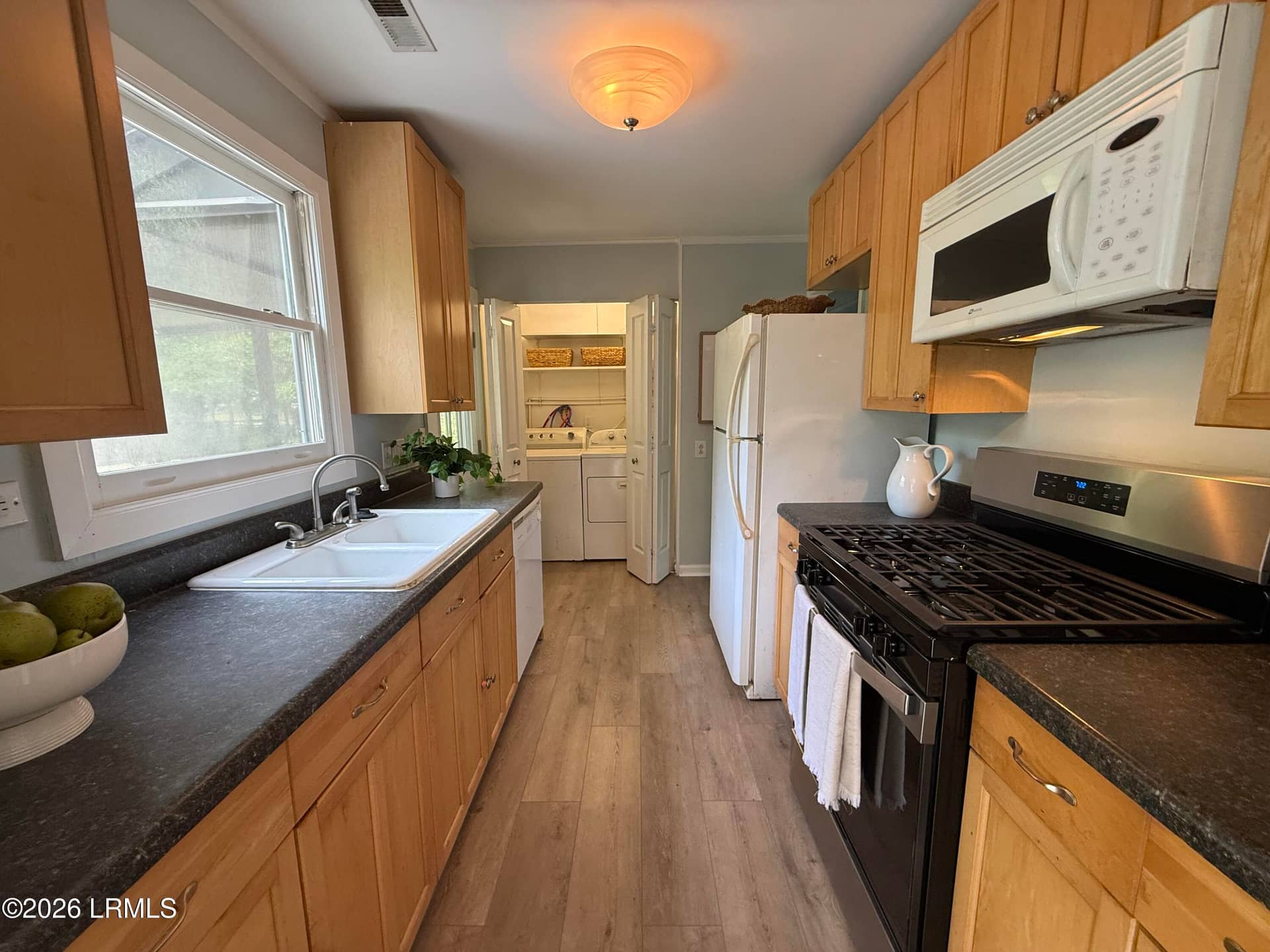 2713 Jones Avenue, Beaufort, SC 29902 — photo 16 of 36