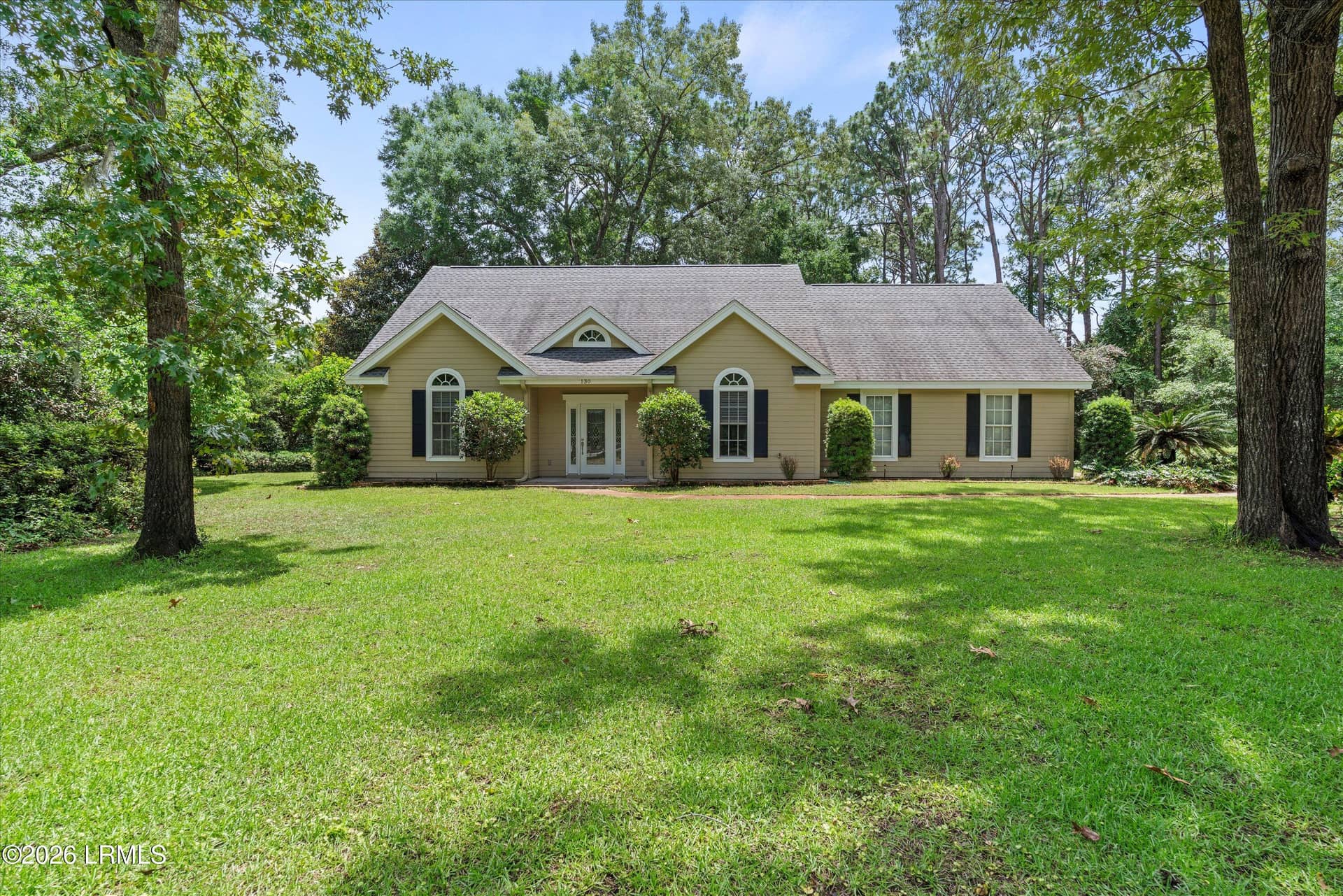 130 Francis Marion Circle, Beaufort, SC 29907 — photo 2 of 36