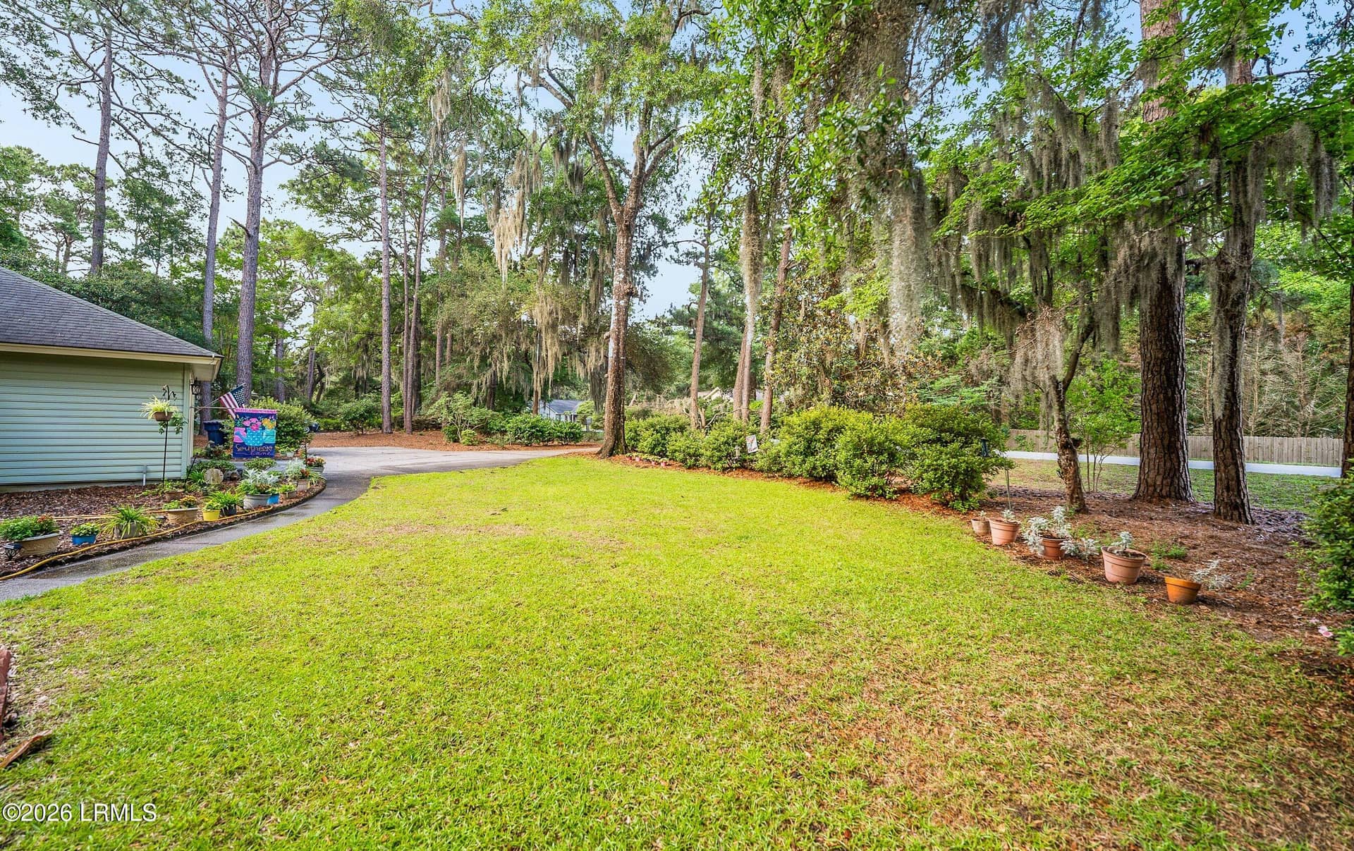 156 Middle Road, Beaufort, SC 29907 — photo 5 of 35