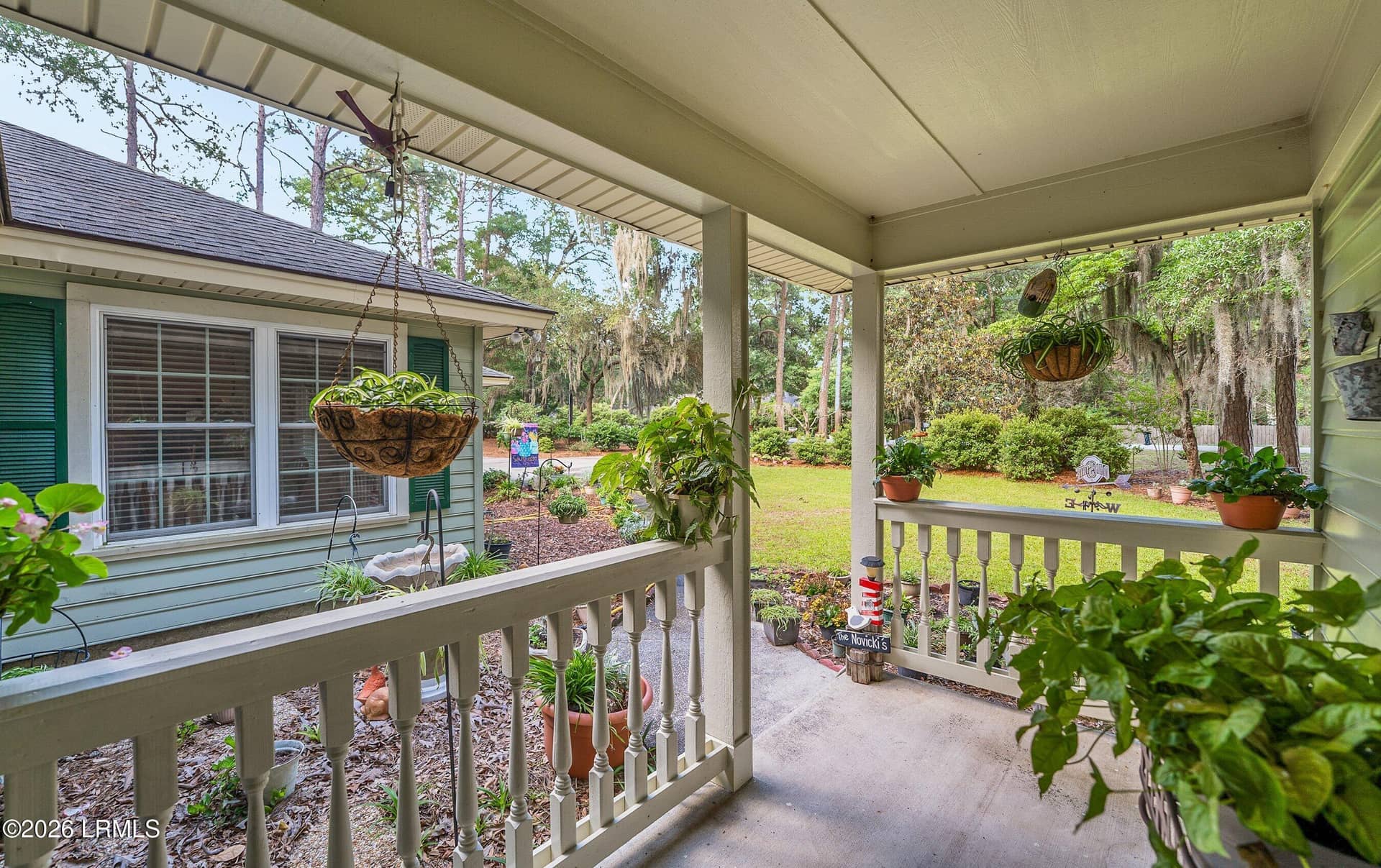 156 Middle Road, Beaufort, SC 29907 — photo 4 of 35