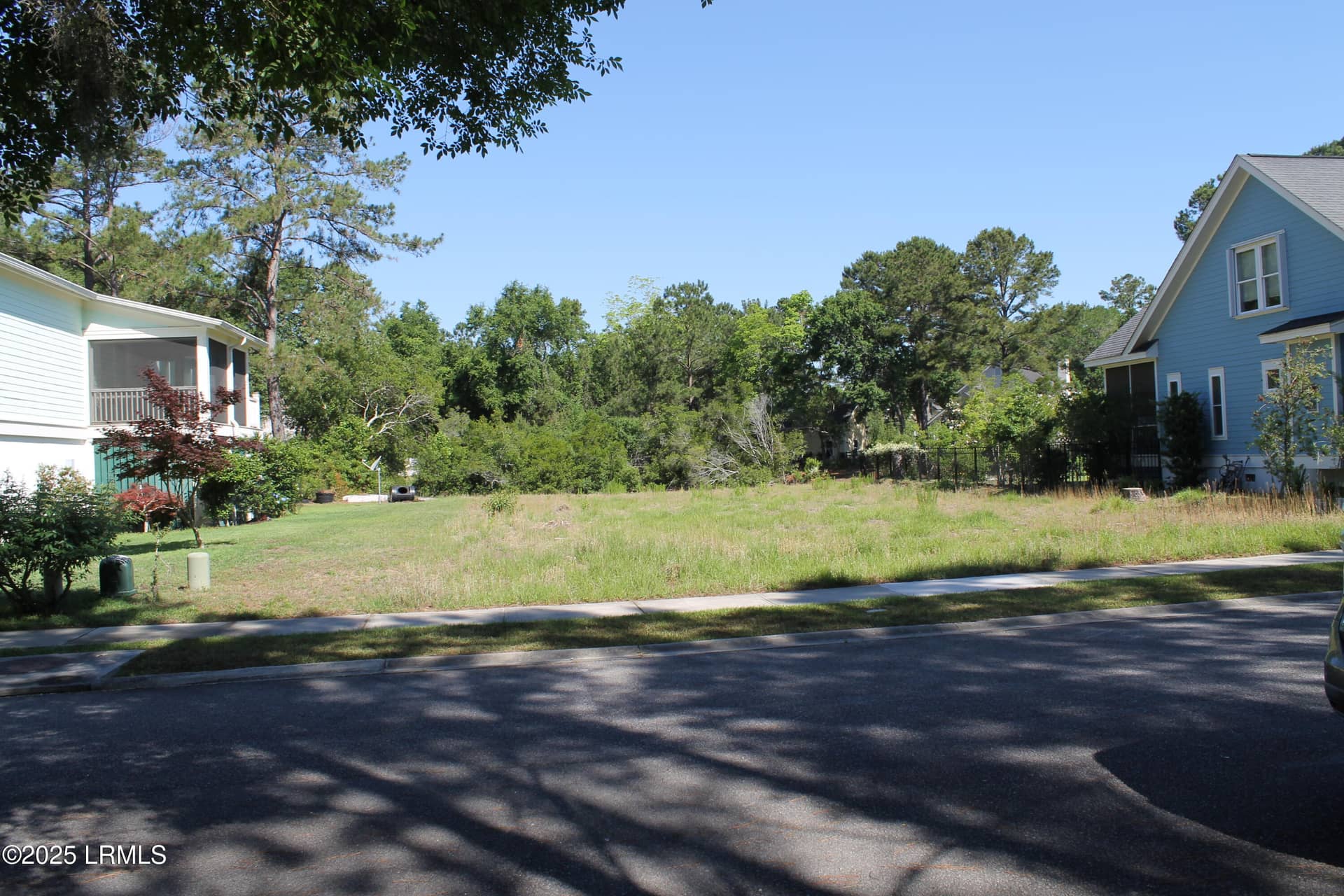 2238 B.E. Wheatley, Beaufort, SC 29902 — photo 2 of 8