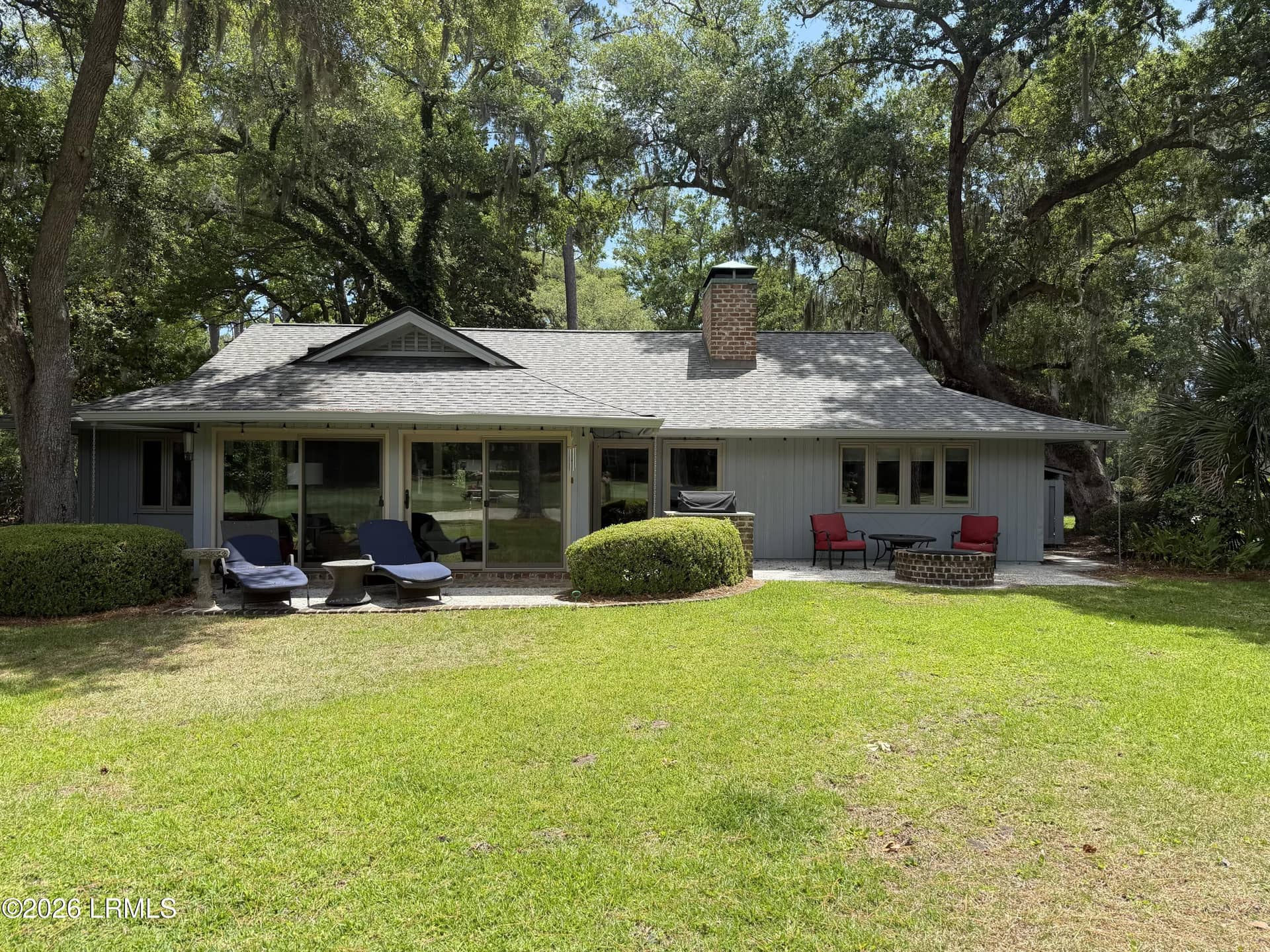 20 Spanish Moss Road, Hilton Head Island, SC 29928 — photo 2 of 4