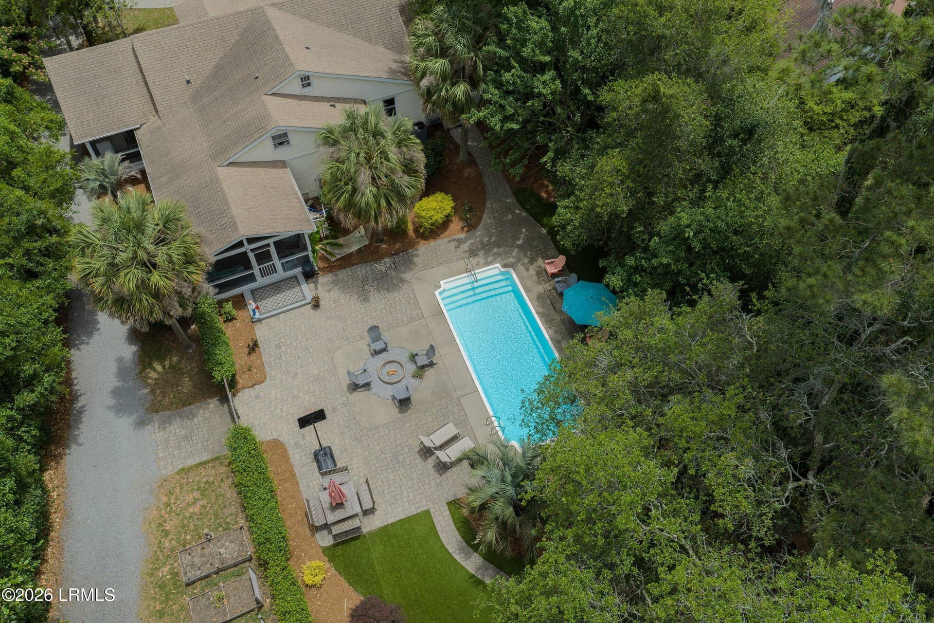 864 Ribaut Road, Beaufort, SC 29902 — photo 3 of 62