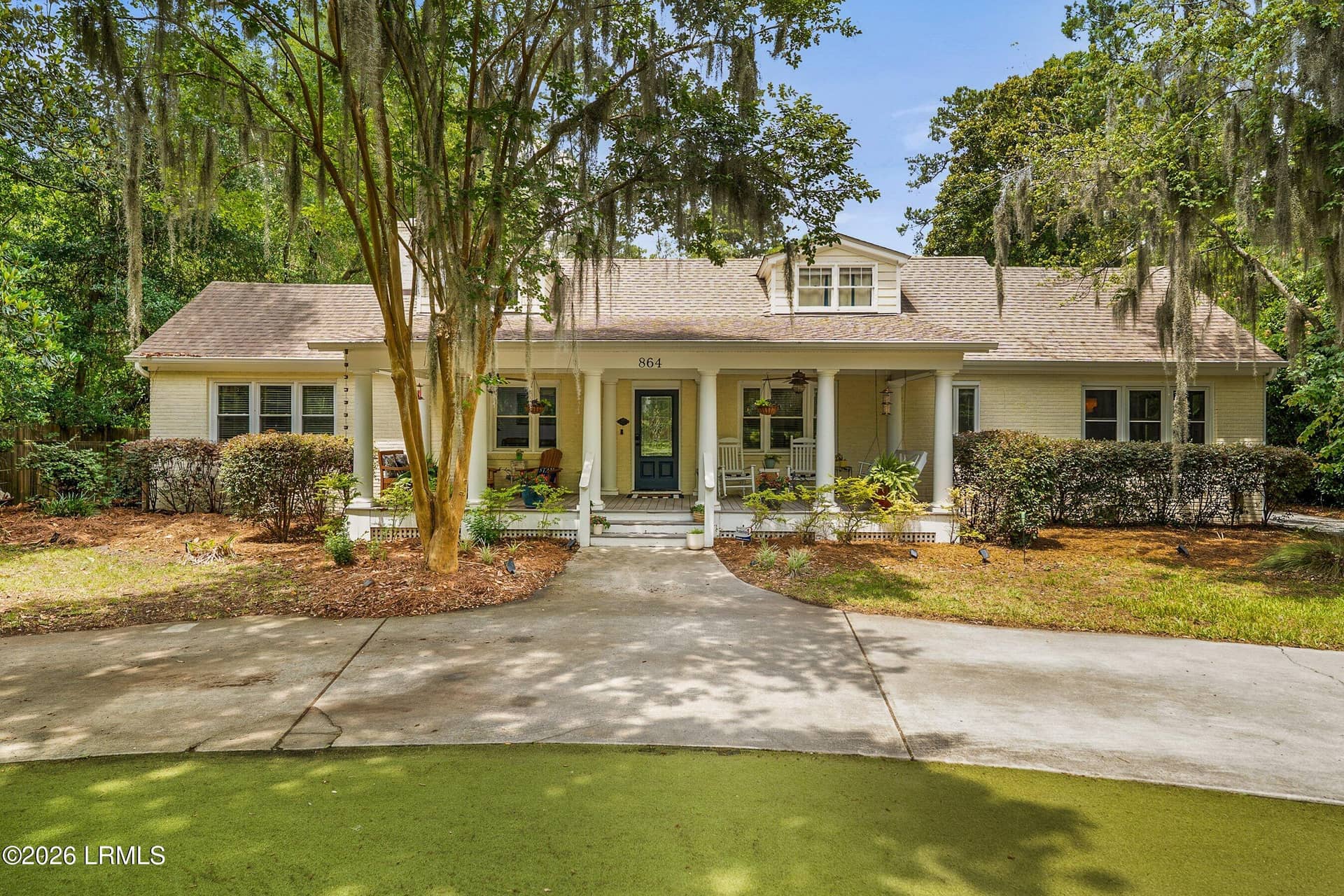 864 Ribaut Road, Beaufort, SC 29902 — photo 5 of 62