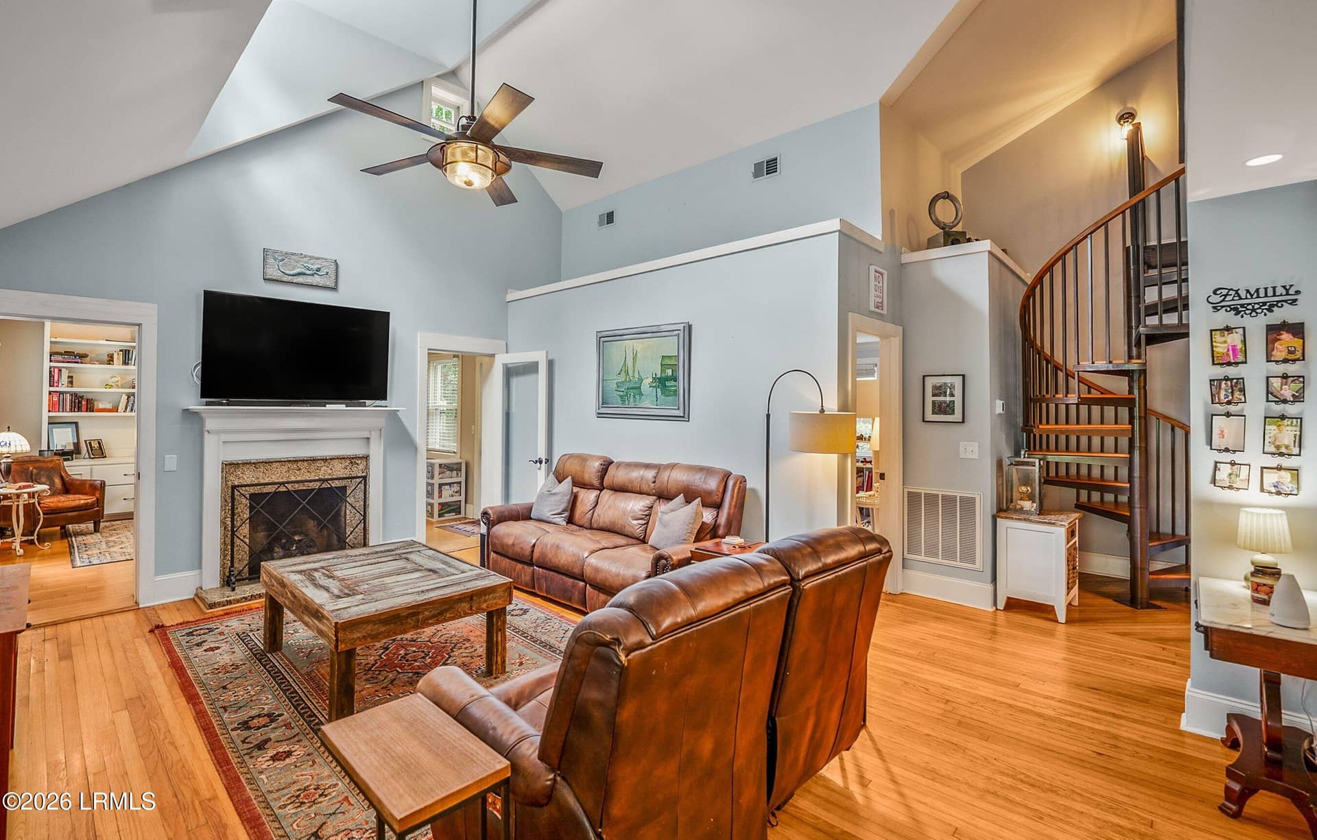 864 Ribaut Road, Beaufort, SC 29902 — photo 13 of 62