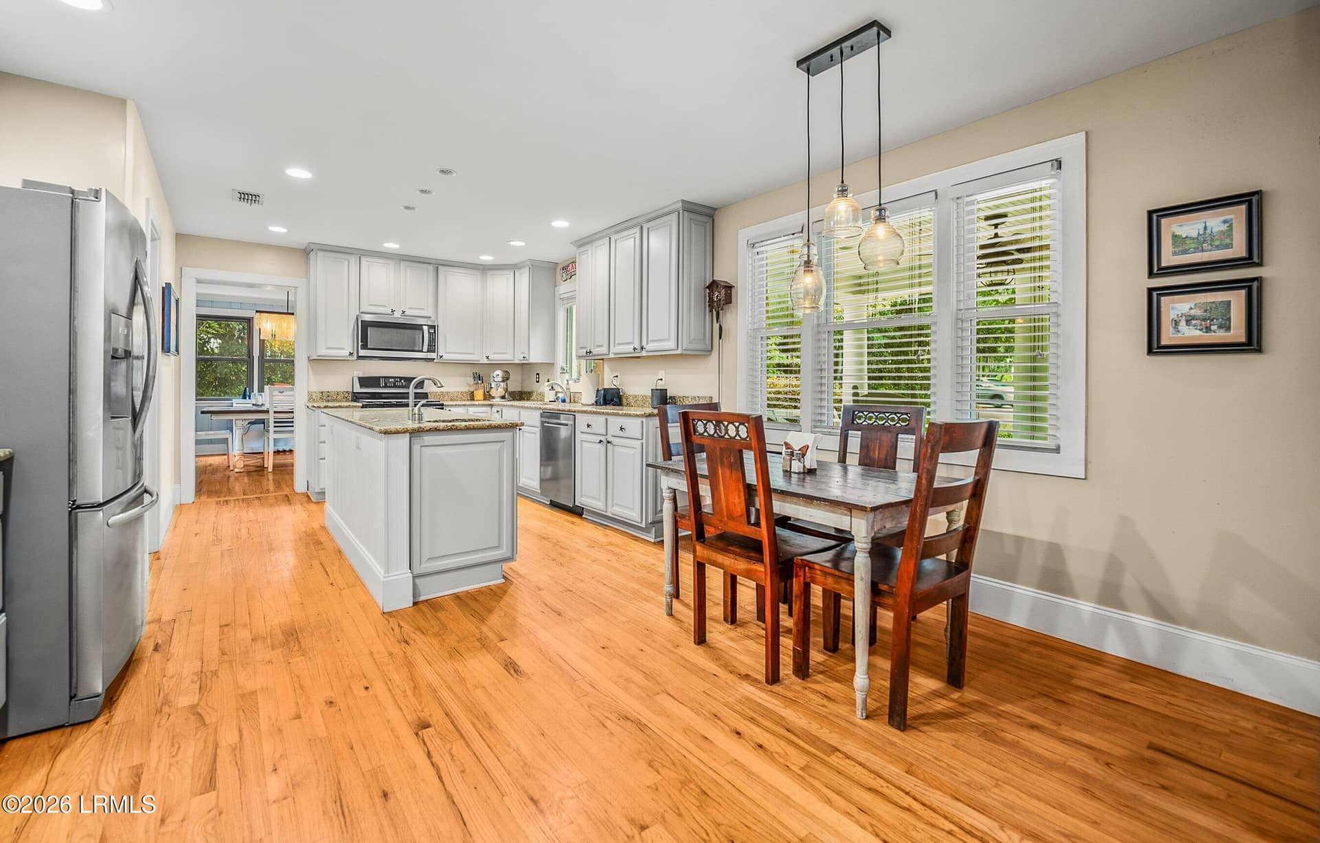 864 Ribaut Road, Beaufort, SC 29902 — listing photo