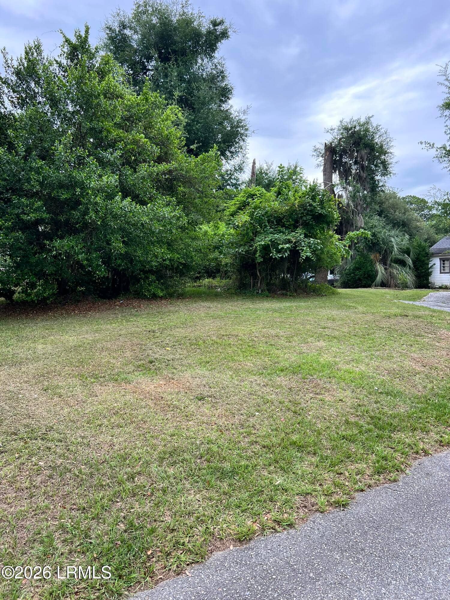 405 Waight Street, Beaufort, SC 29902 — photo 10 of 17