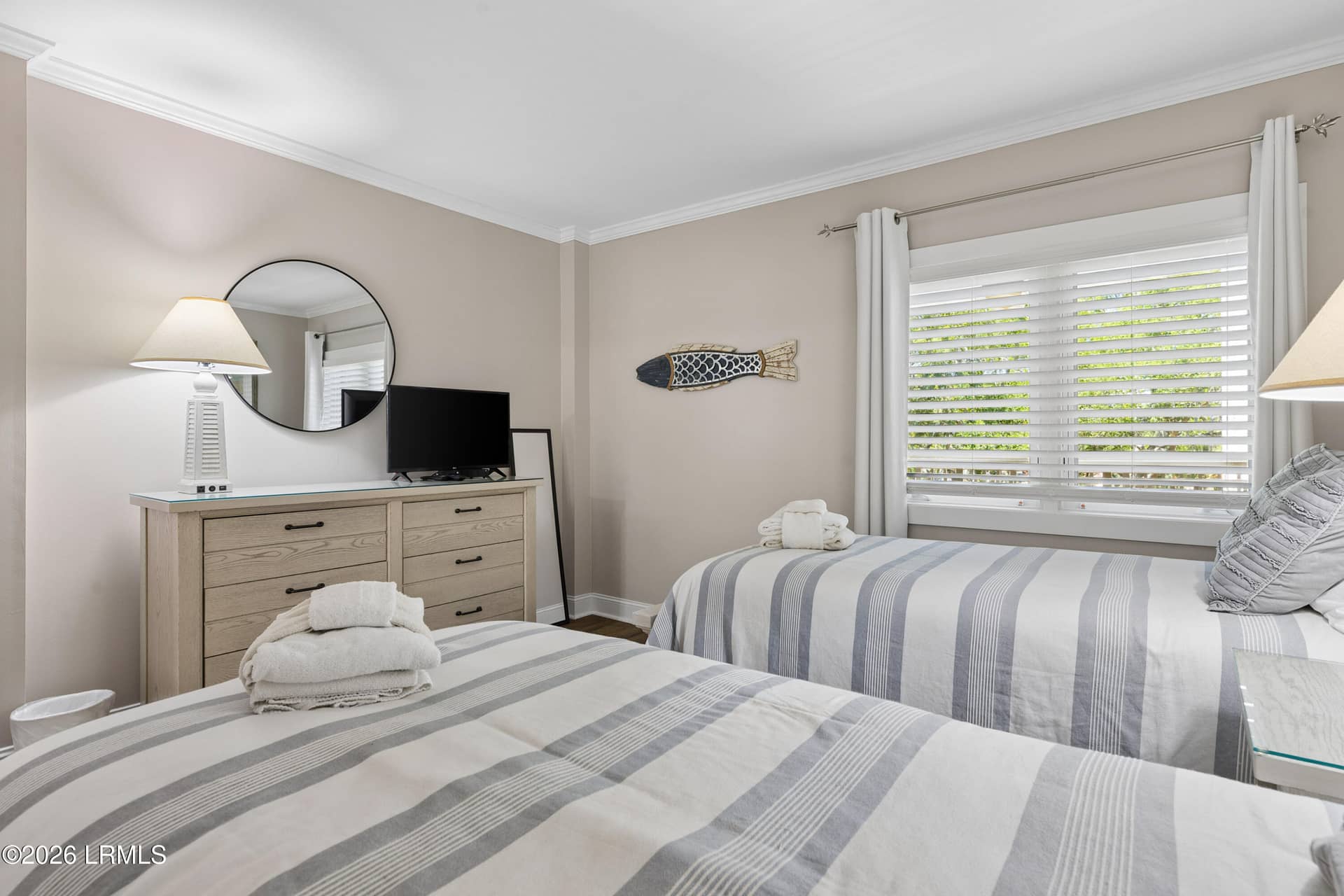 21 S Forest Beach Drive 231, Hilton Head Island, SC 29928 — photo 22 of 39