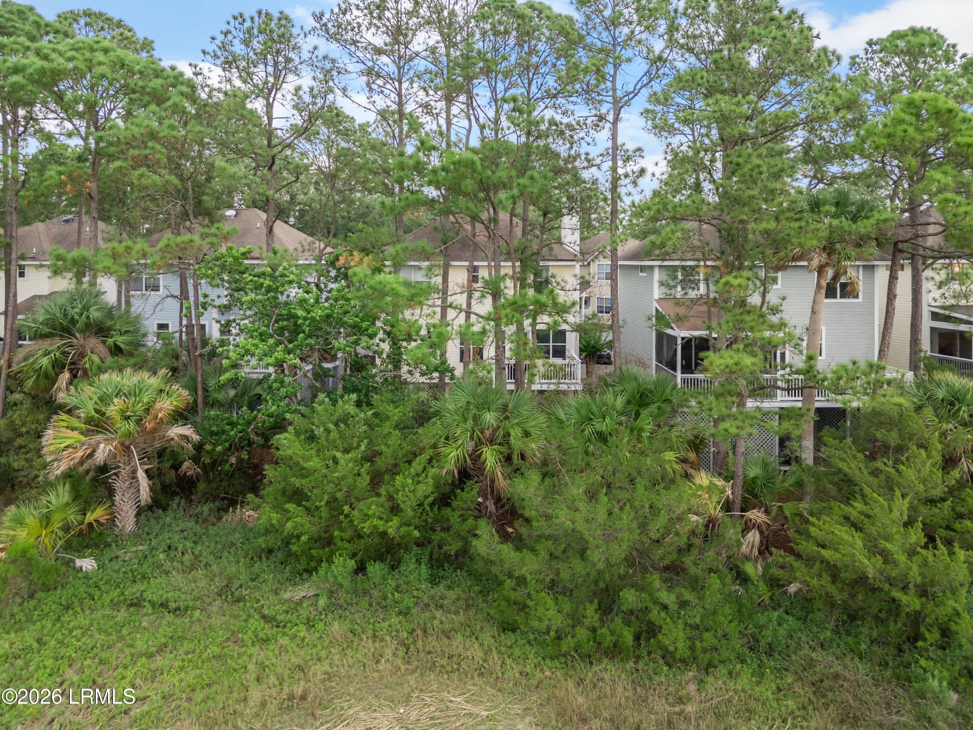 24 Pine Burr Road E 12, Hilton Head Island, SC 29926 — photo 13 of 25