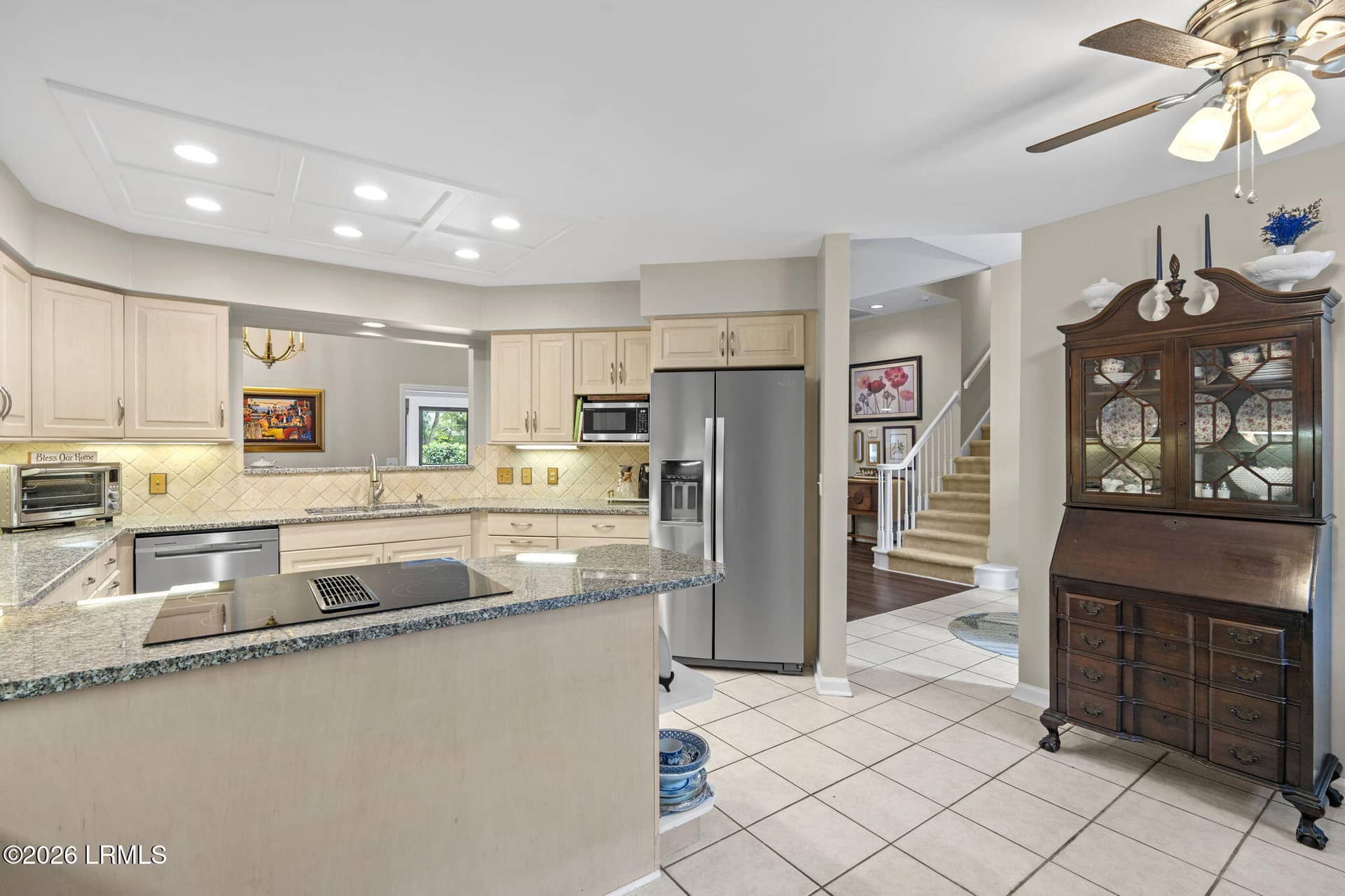 646 S Reeve Road 23, St. Helena Island, SC 29920 — photo 10 of 46