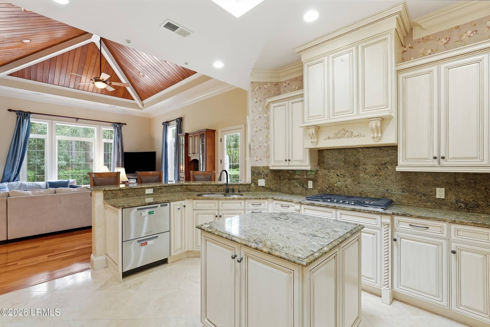 34 Seabrook Landing Drive, Hilton Head Island, SC 29926 — photo 4 of 91