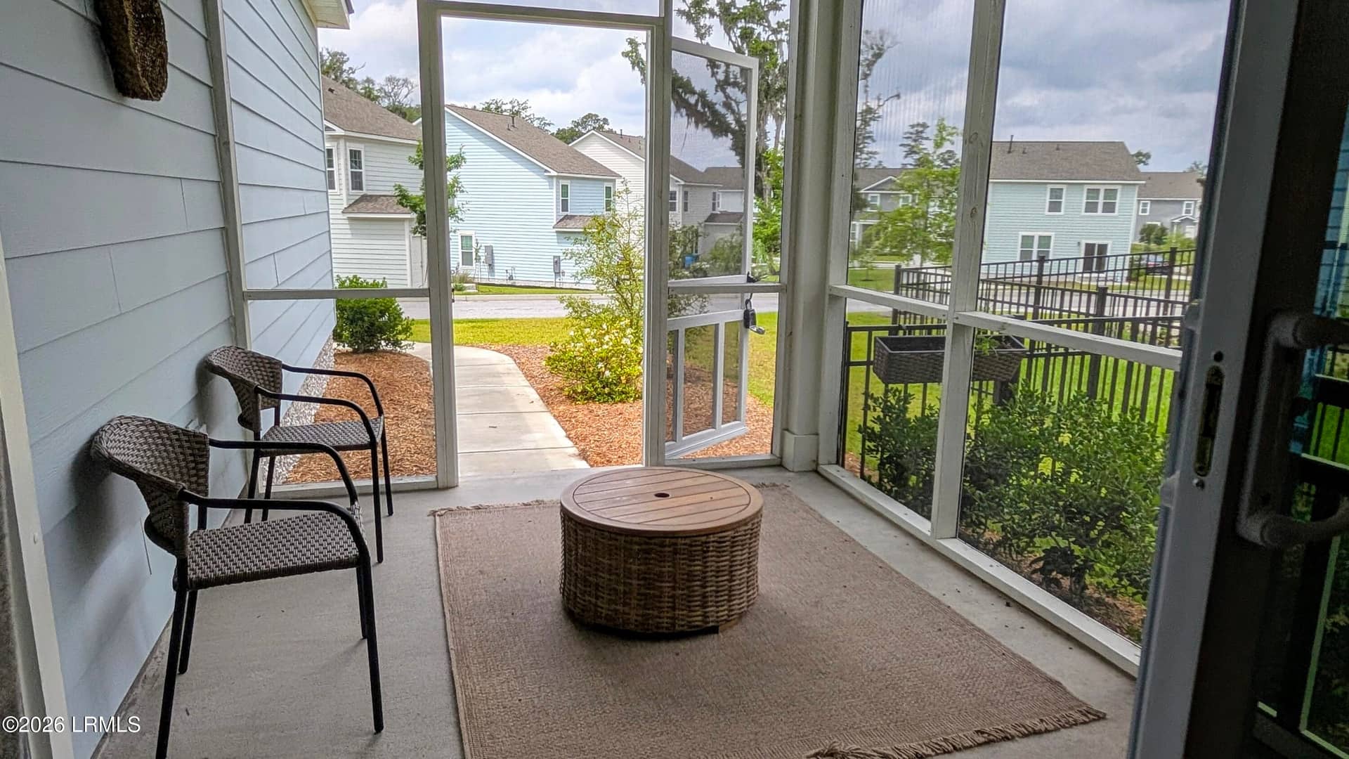 158 Baynard Road, Beaufort, SC 29906 — photo 3 of 24