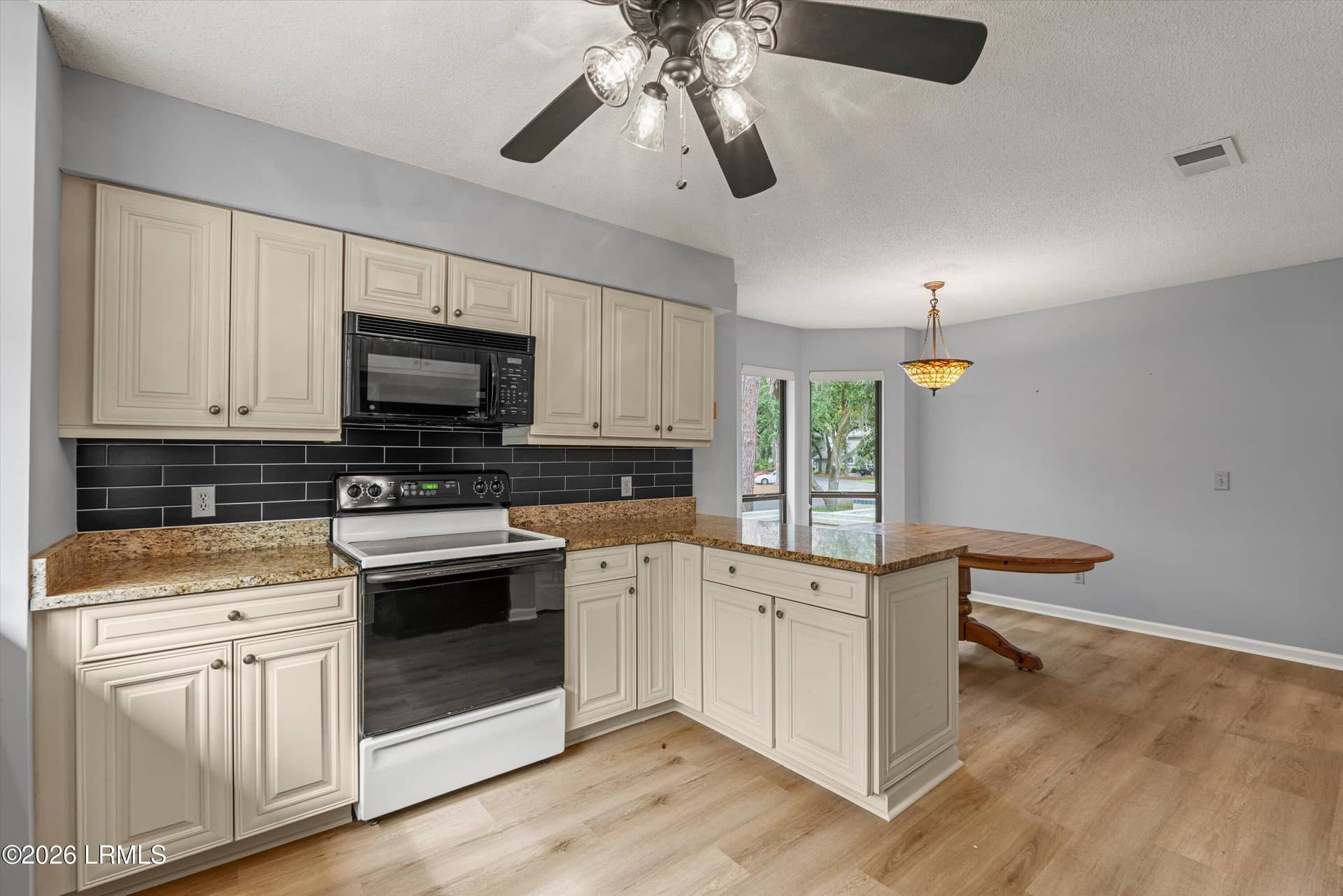 17 Lake Forest Drive 3347, Hilton Head Island, SC 29928 — photo 13 of 53