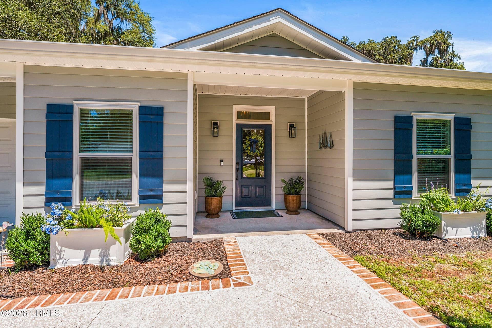 1103 Coleman Lane, Beaufort, SC 29902 — photo 2 of 49